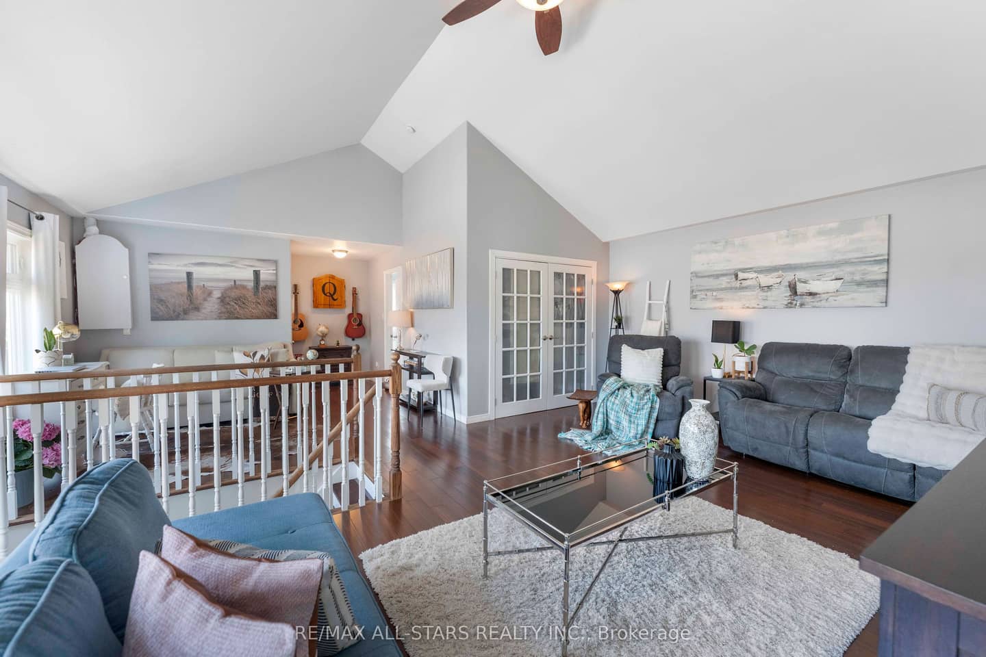 39 Franklin Beach Road, Georgina, ON L0E 1L0