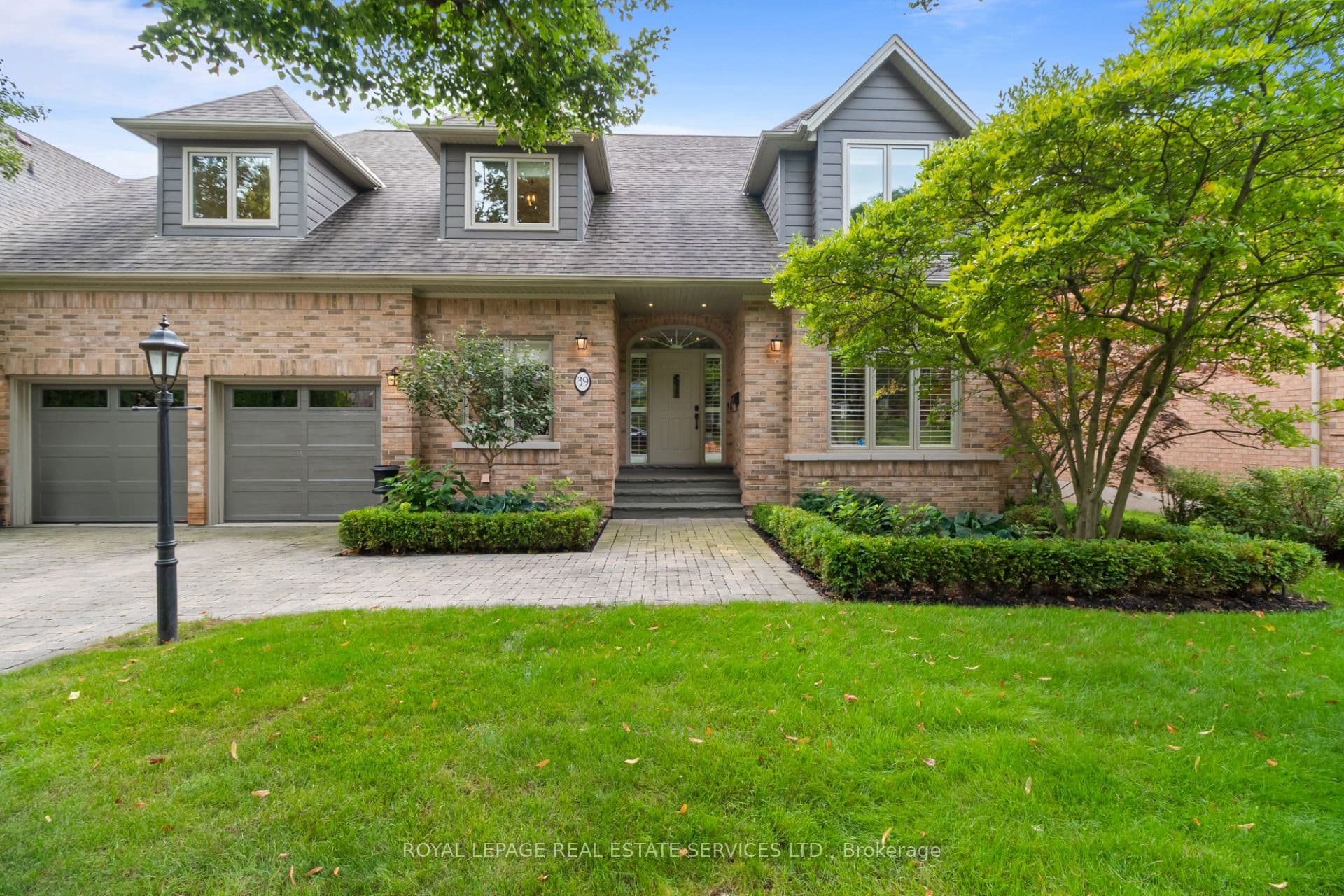 39 Rockingham Drive, Toronto, ON M9A 1P5