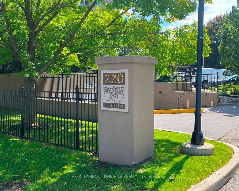 220 Forum Drive 1301, Mississauga, ON L4Z 4K1