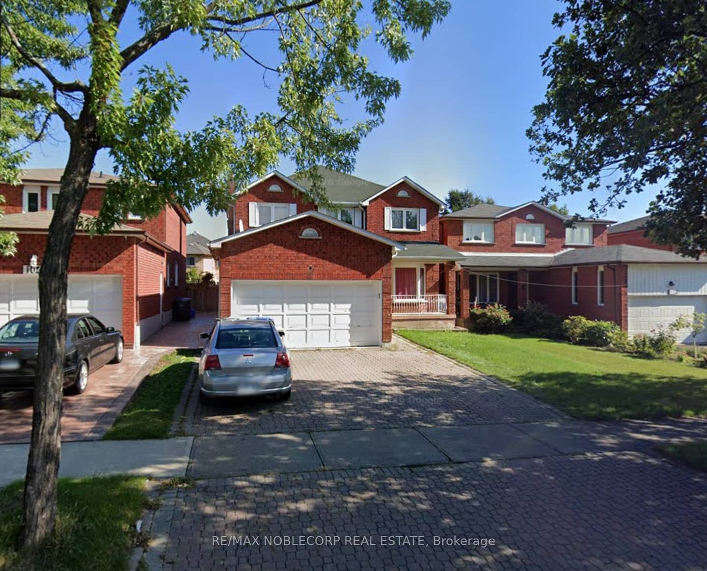 108 Springbrooke Crescent, Mississauga, ON L5R 2L5