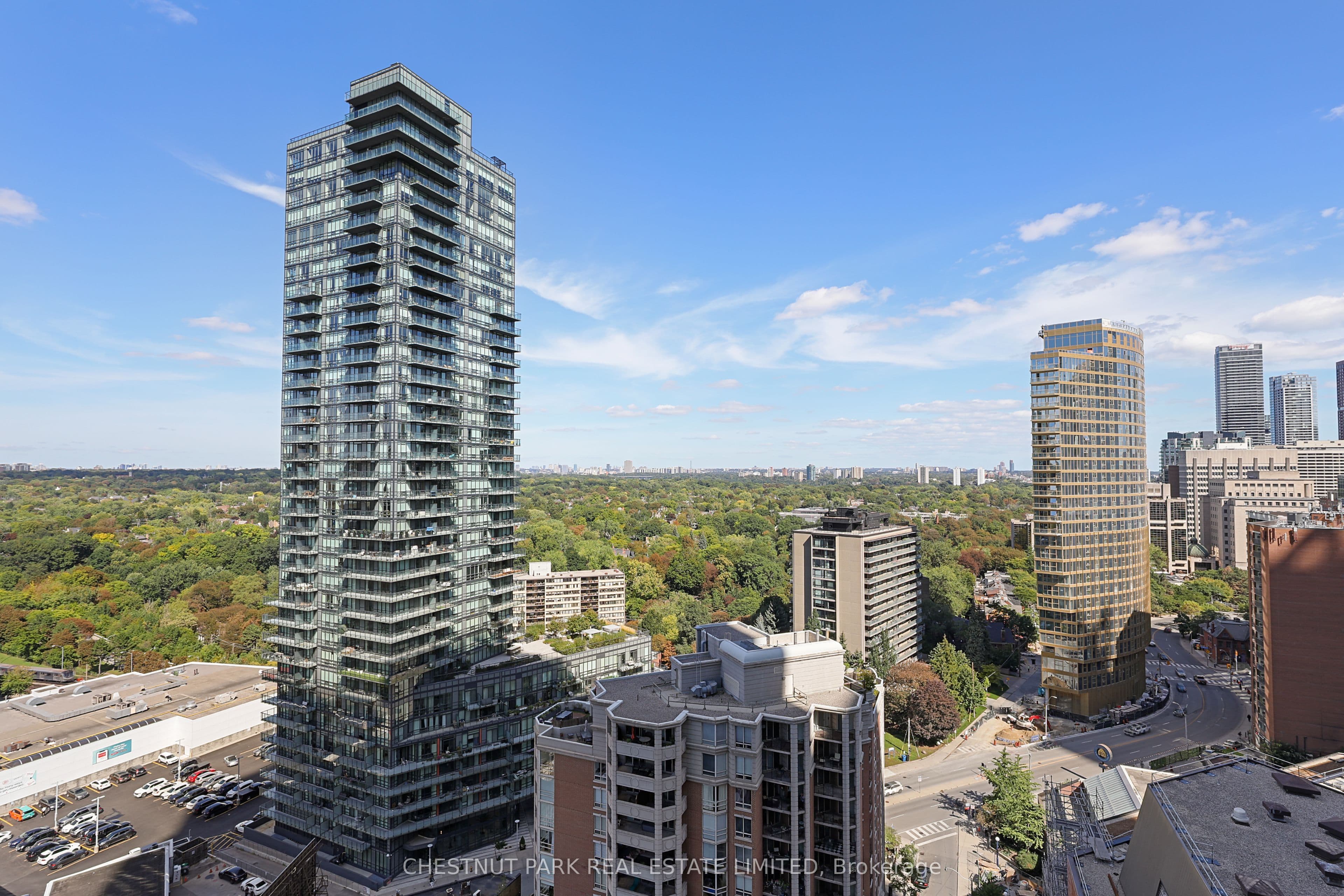 18 Yorkville Avenue 2002, Toronto, ON M4W 3Y8