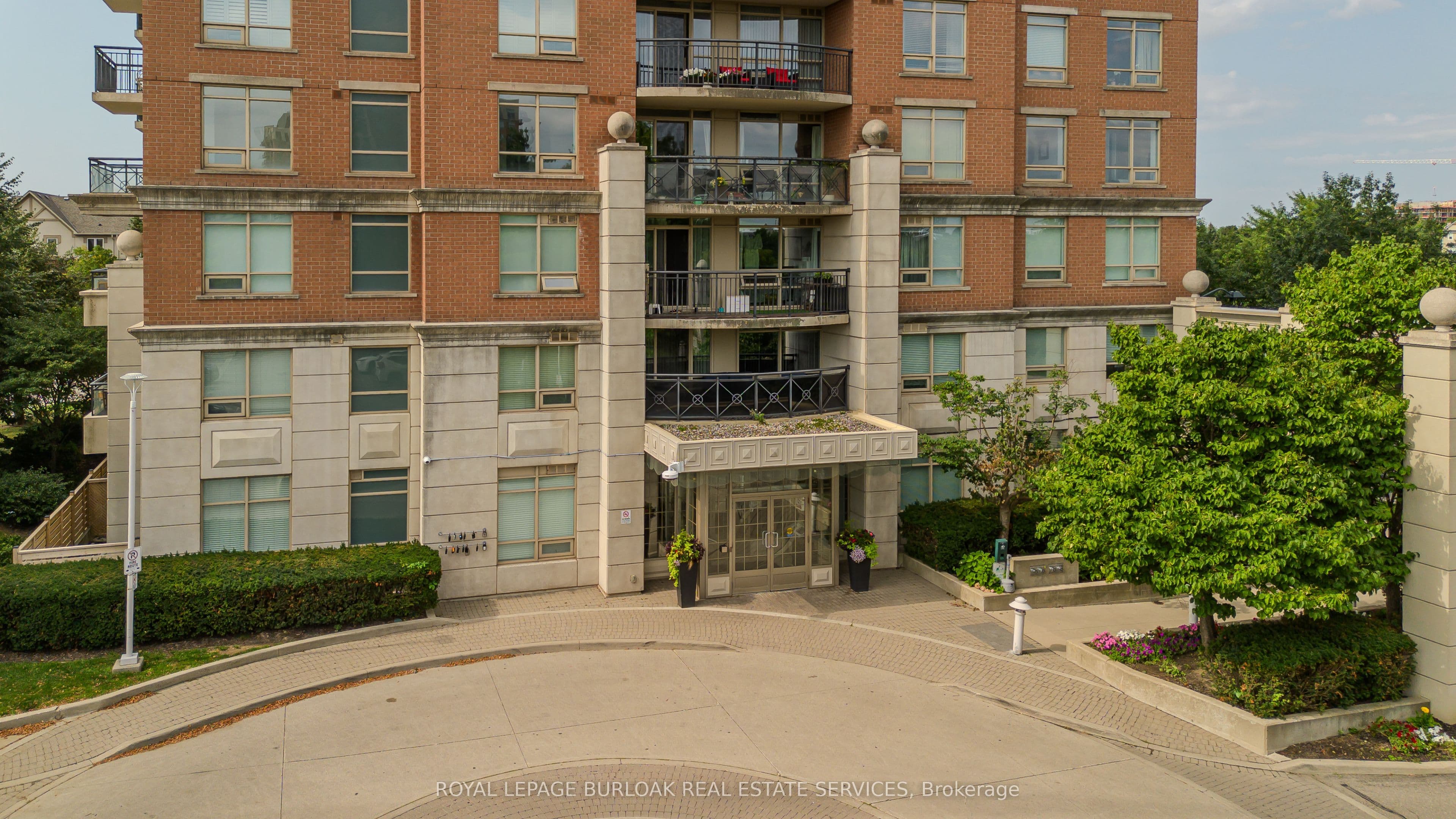2325 Central Park Drive 709, Oakville, ON L6H 0E2