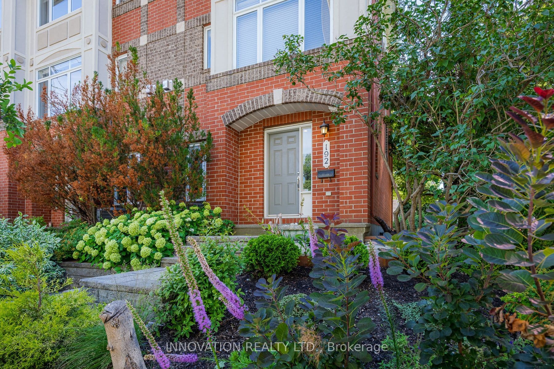 192 Clearview Avenue, Westboro - Hampton Park, ON K1Z 1B8