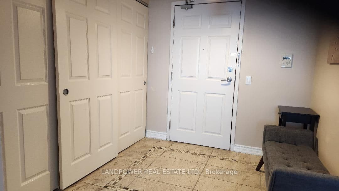2800 Warden Avenue 704, Toronto, ON M1W 3Z6