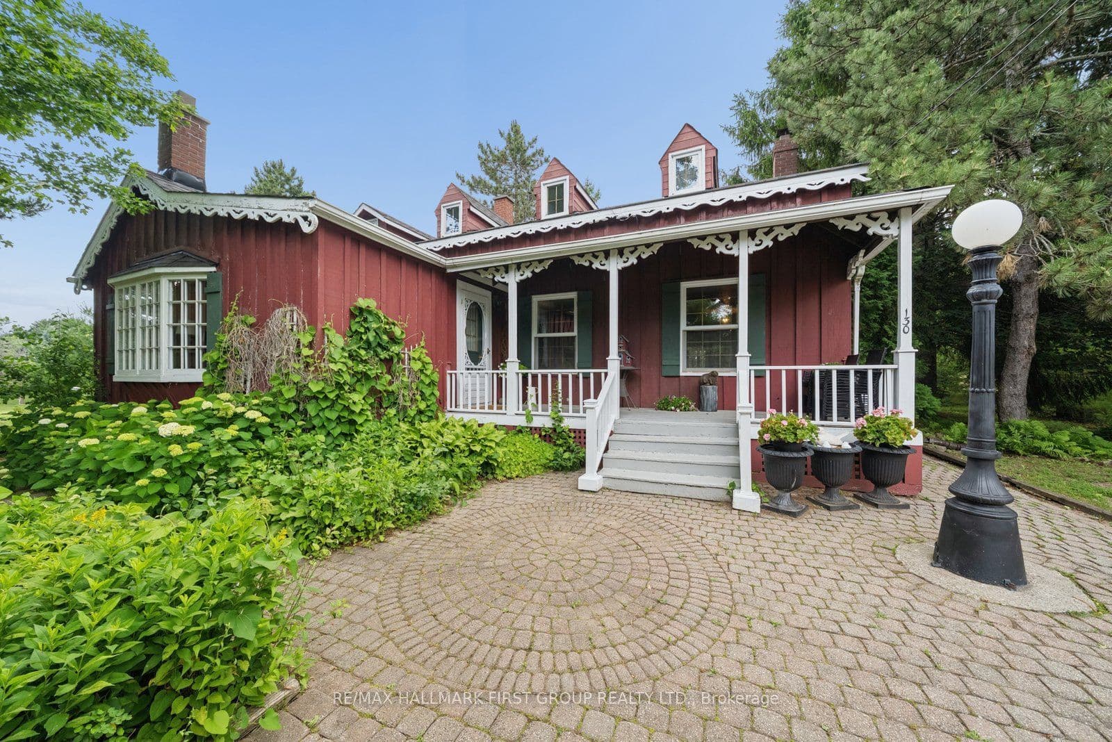 130 Myrtle Road E, Whitby, ON L0B 1A0