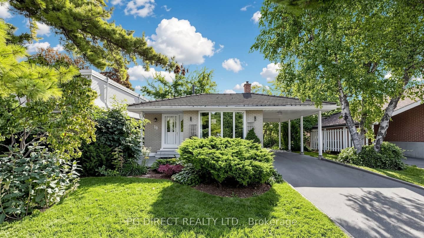 19 Bournville Drive, Toronto, ON M1E 1C3