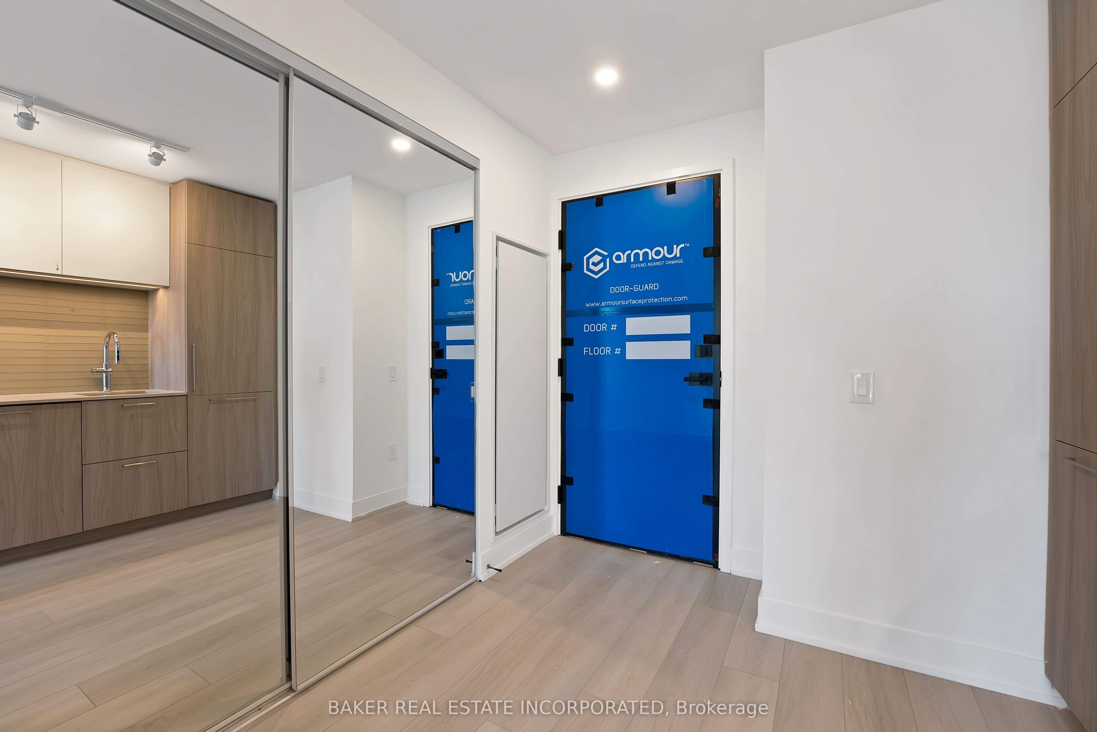36 Olive Avenue 1803, Toronto, ON M2N 0M4