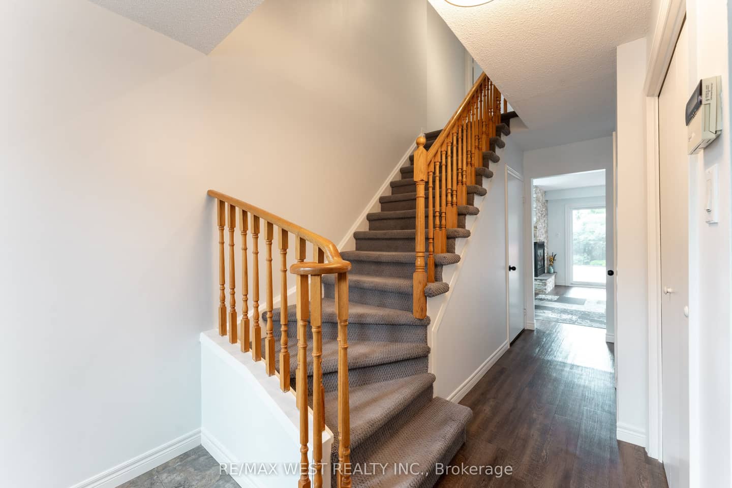 3126 Augusta Drive, Mississauga, ON L5N 5E2