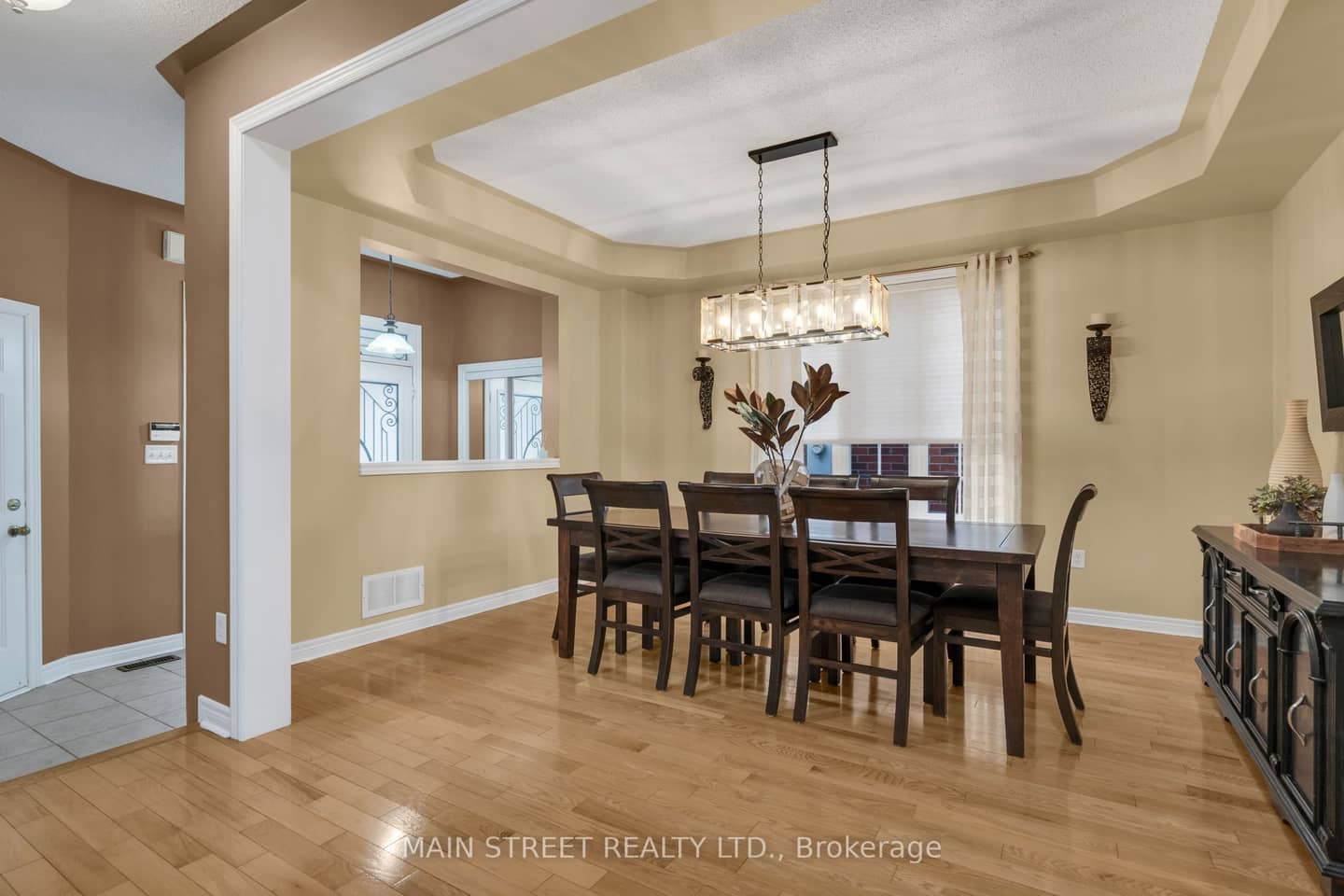 27 Blackbird Crescent, Richmond Hill, ON L4E 4B2