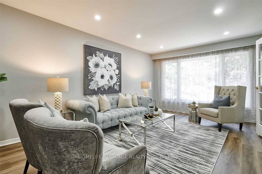 787 SHEPPARD Avenue, Pickering, ON L1V 1G4