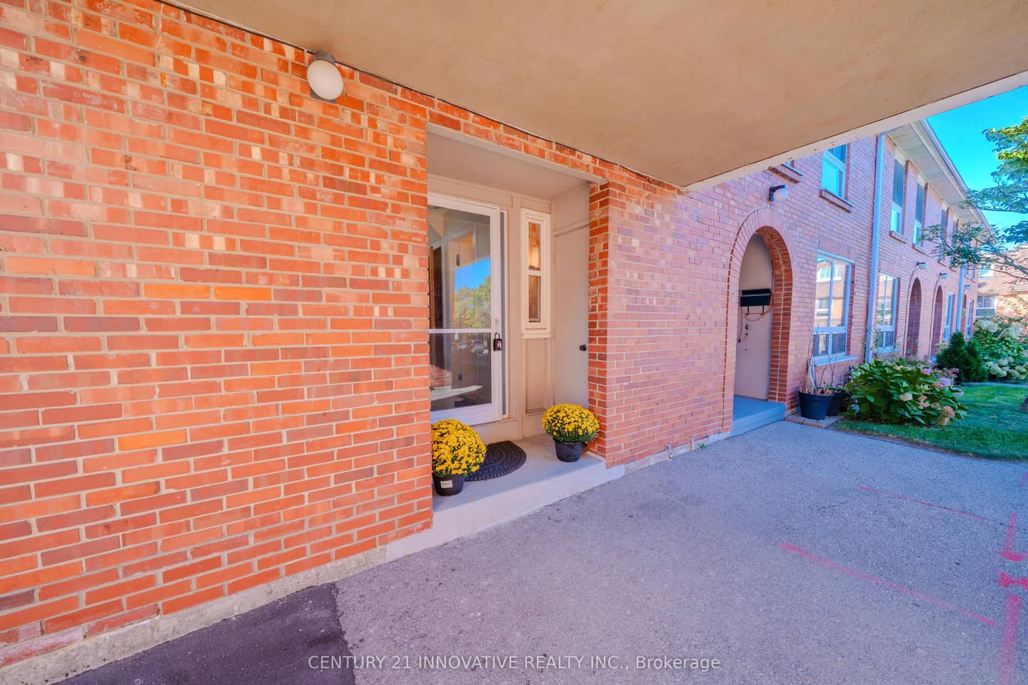 2395 Bromsgrove Road S 21, Mississauga, ON L5J 1L6