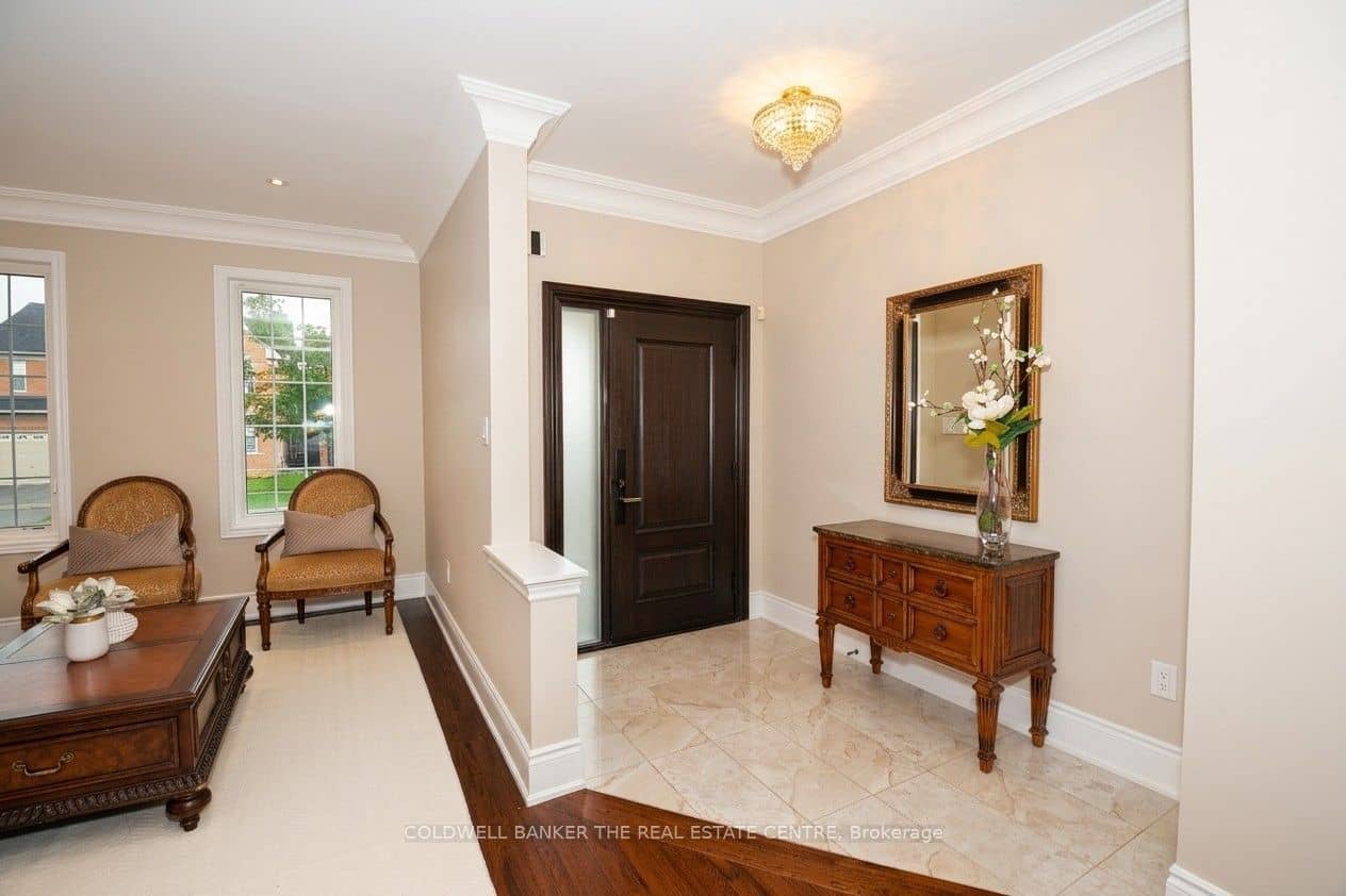 304 Tower Hill Road, Richmond Hill, ON L4E 0A7