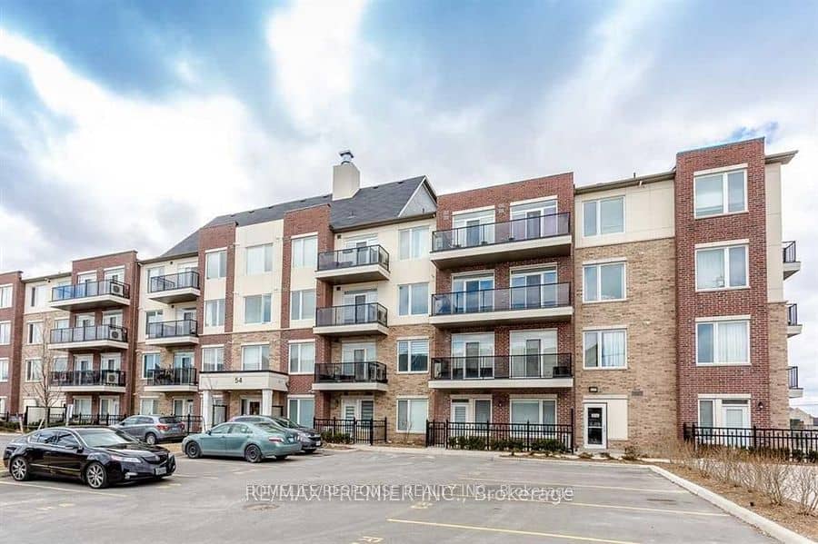 54 SKY HARBOUR Drive 313, Brampton, ON L7A 0A1