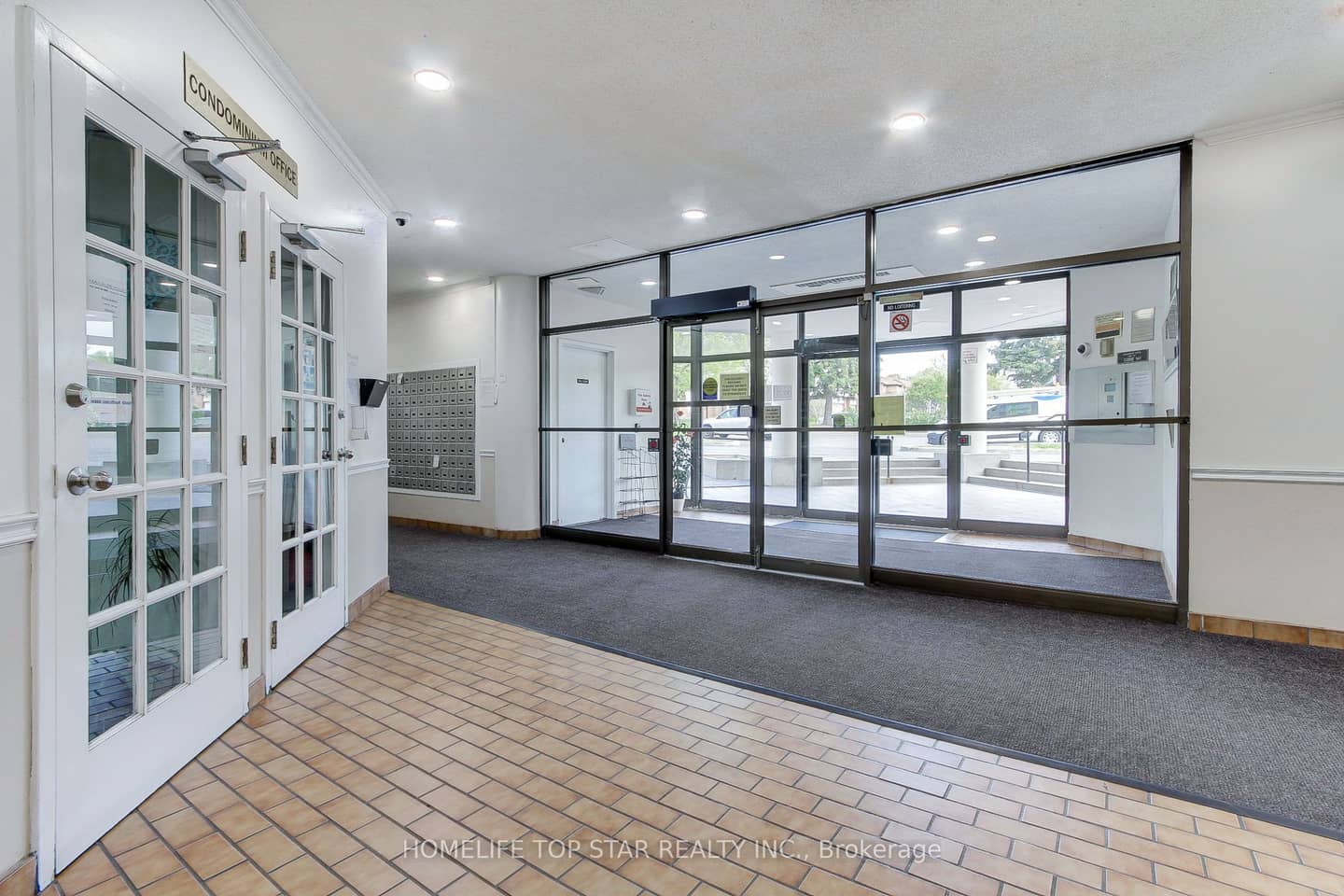 5580 Sheppard E Avenue 613, Toronto, ON M1B 2L3