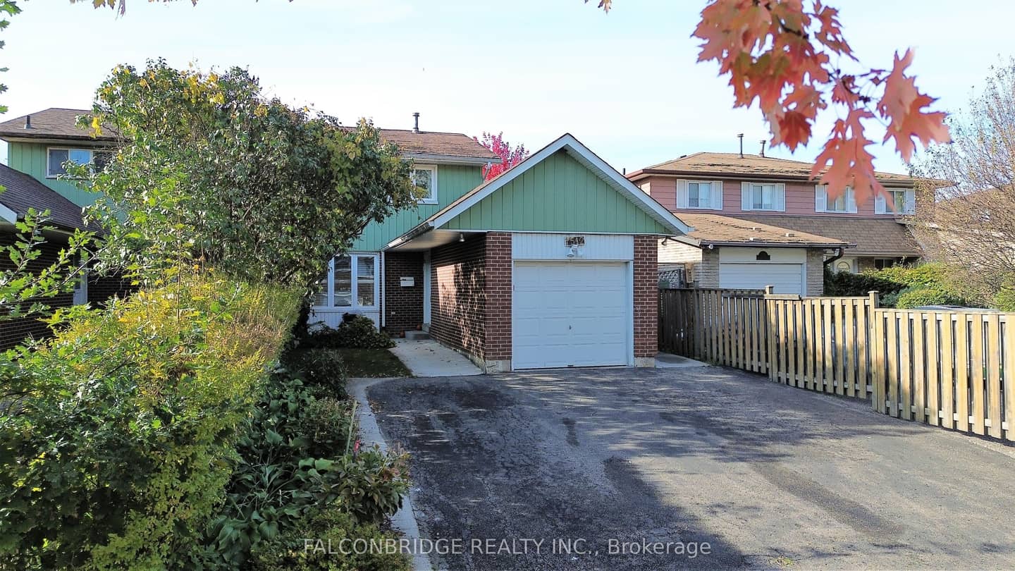 7512 Wildfern Drive, Mississauga, ON L4T 3P6