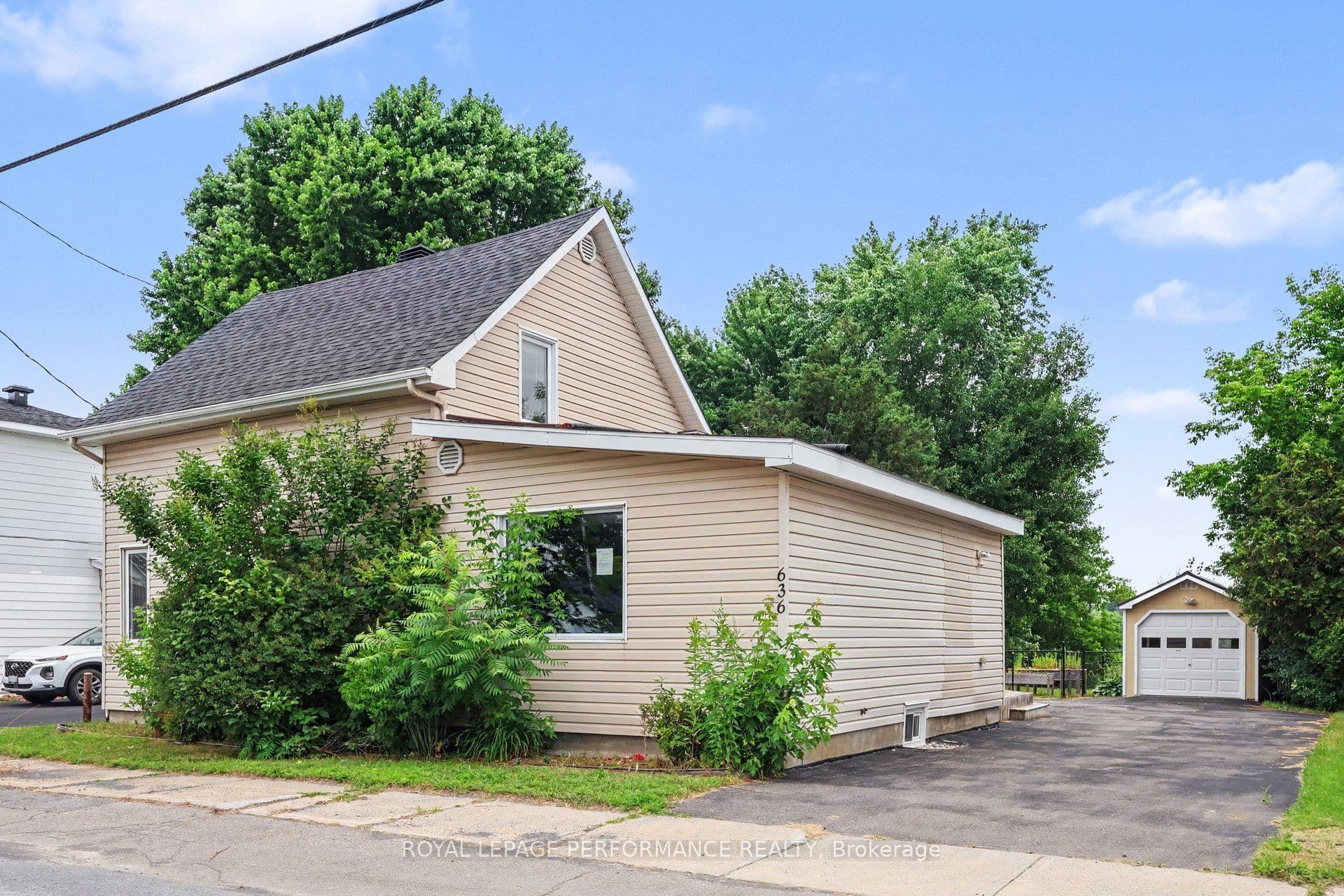 636 County Road 9 Road, Alfred and Plantagenet, ON K0B 1L0