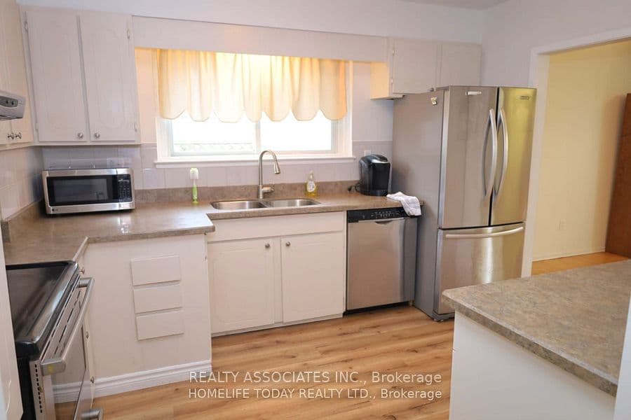 285 Bartley Bull Parkway, Brampton, ON L6W 2L2