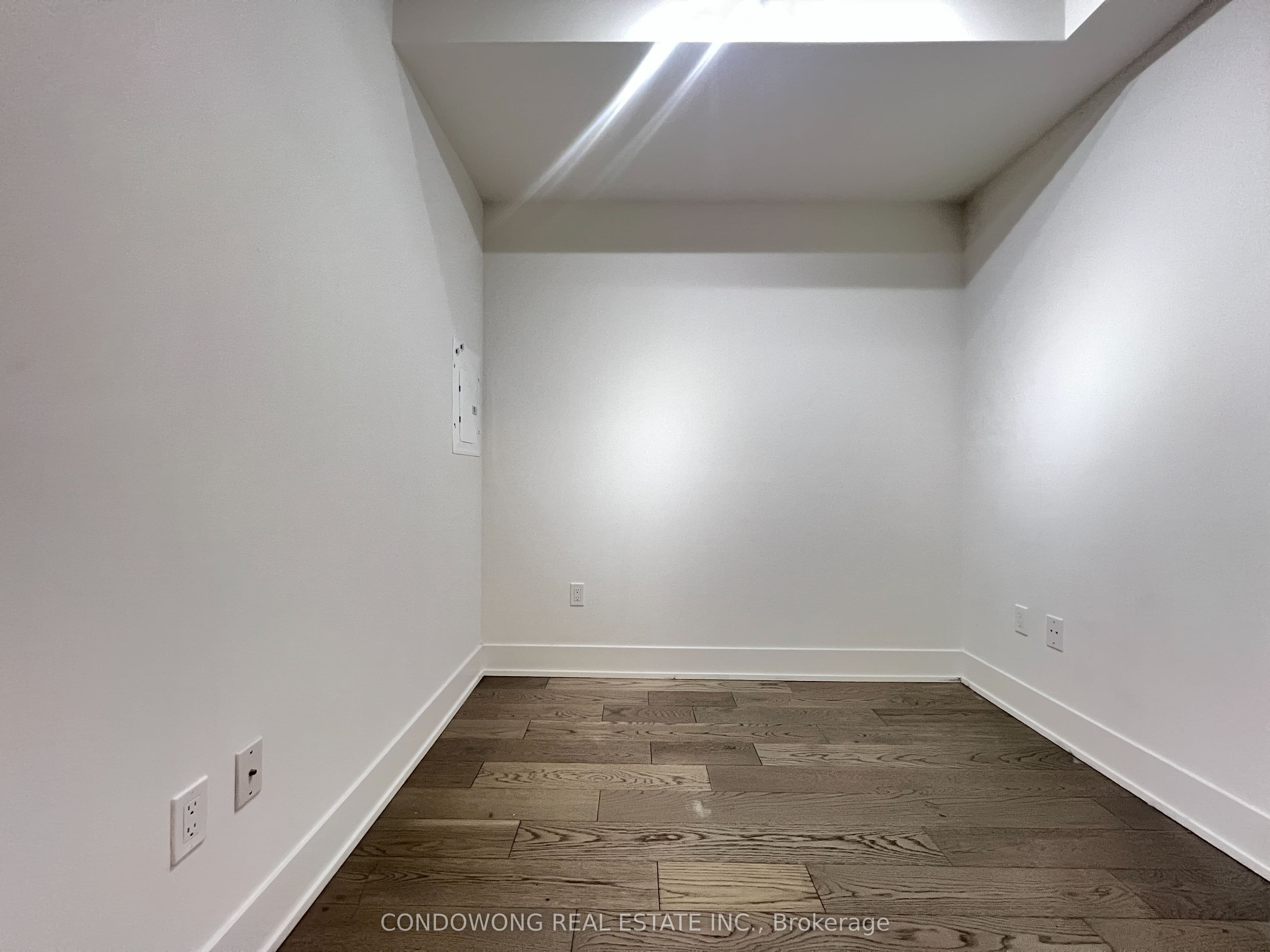 1 Yorkville Avenue 3801, Toronto, ON M4W 0B1