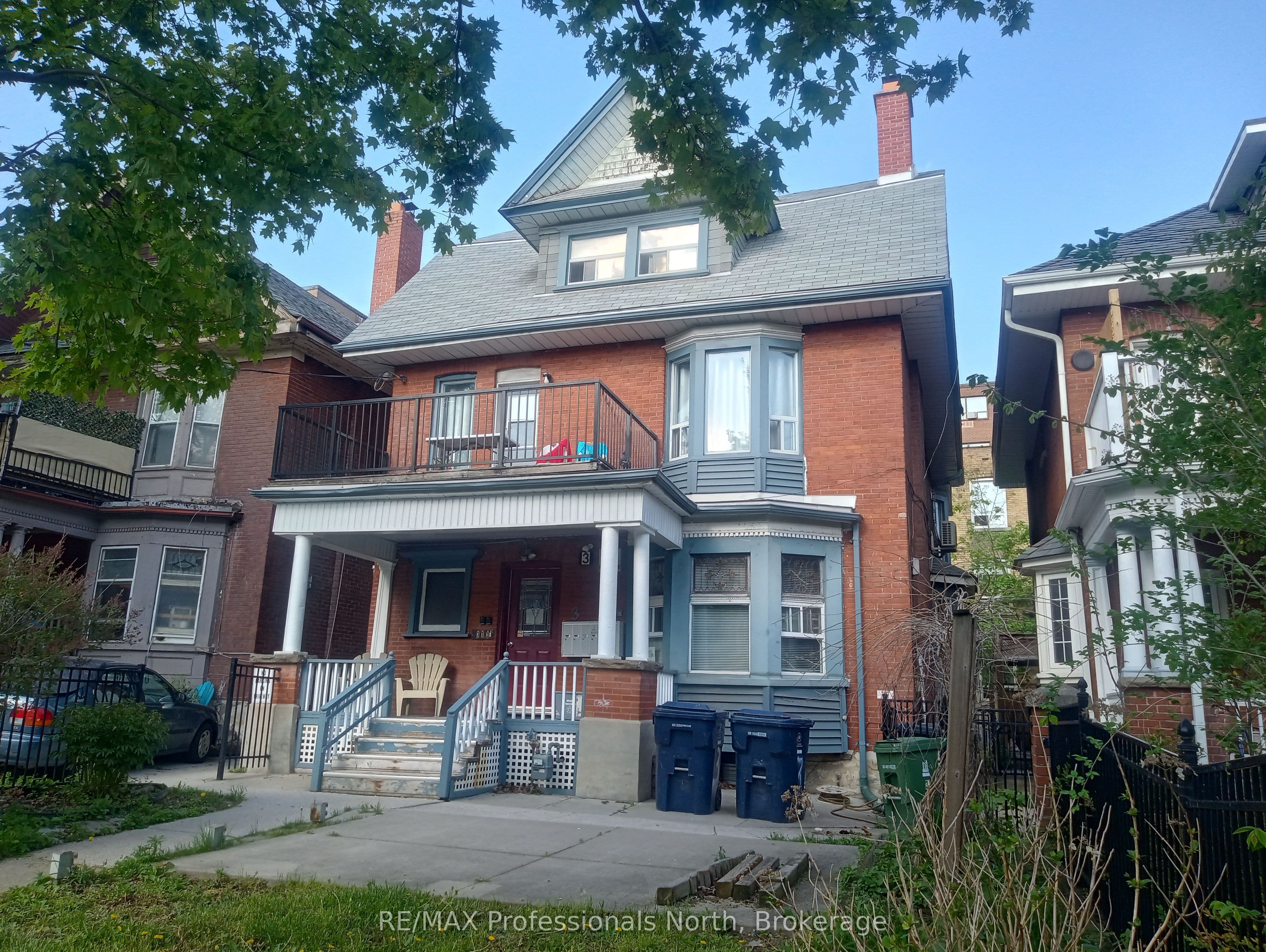 3 Maynard Avenue, Toronto, ON M6K 2Z7