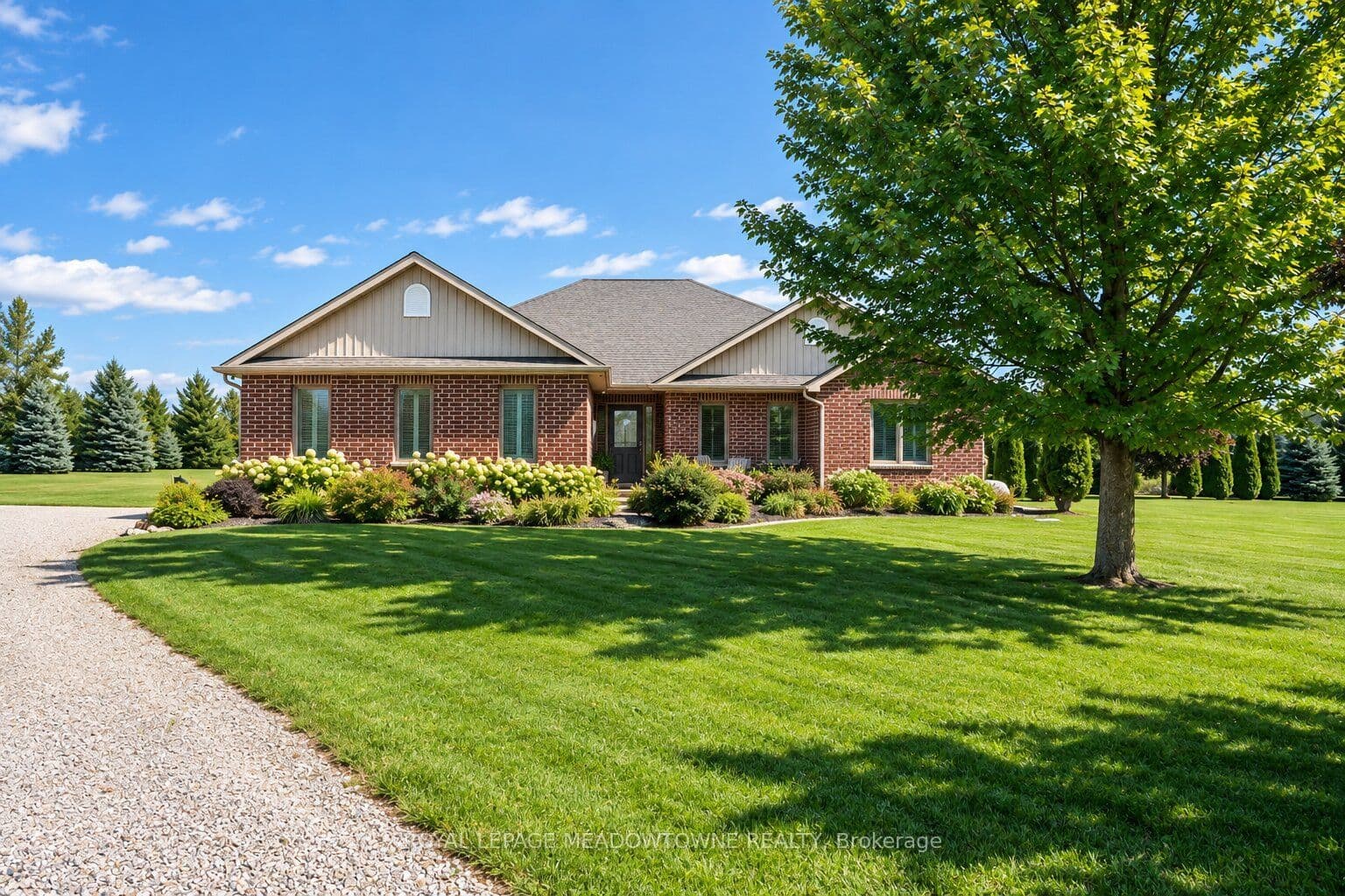 15 Mount Haven Crescent, East Luther Grand Valley, ON L0N 1G0