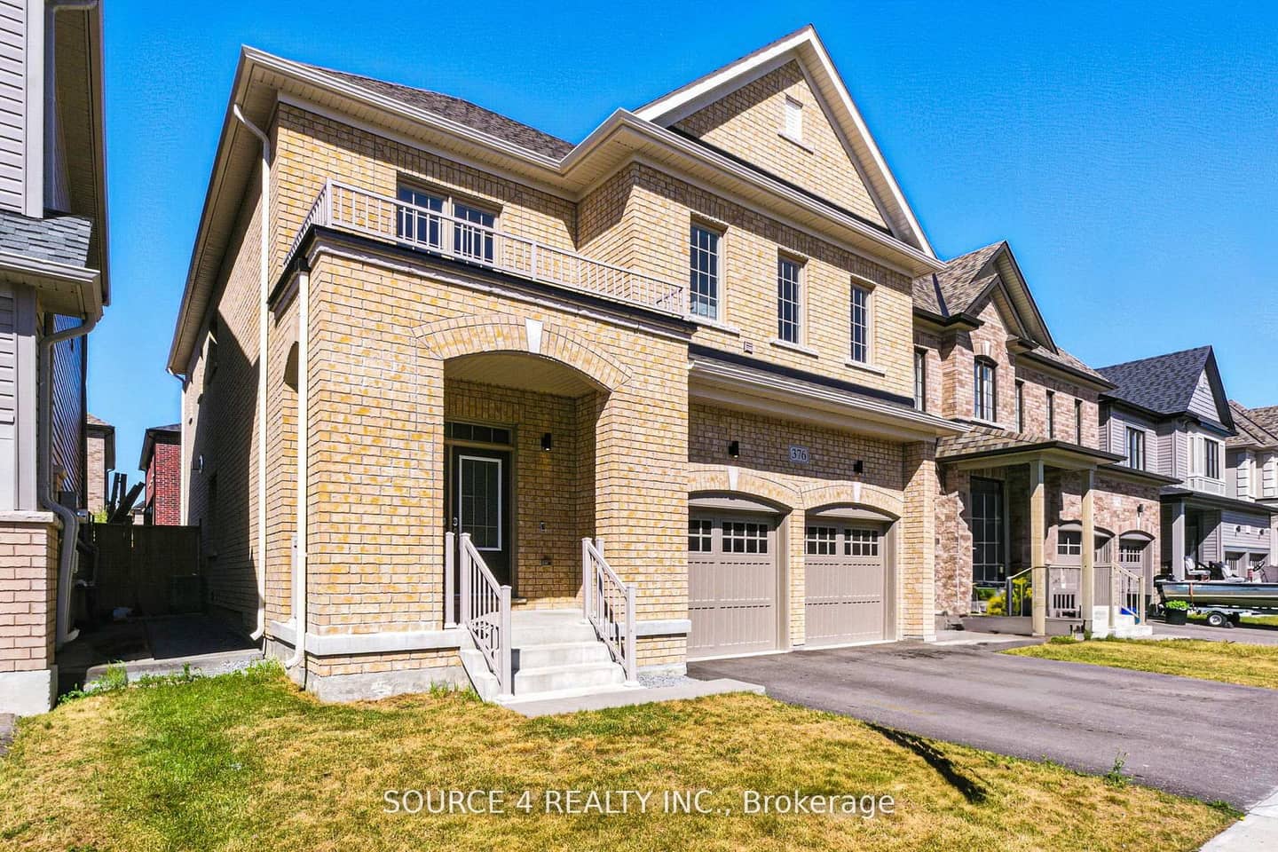 376 Danny Wheeler Boulevard, Georgina, ON L4P 0K2