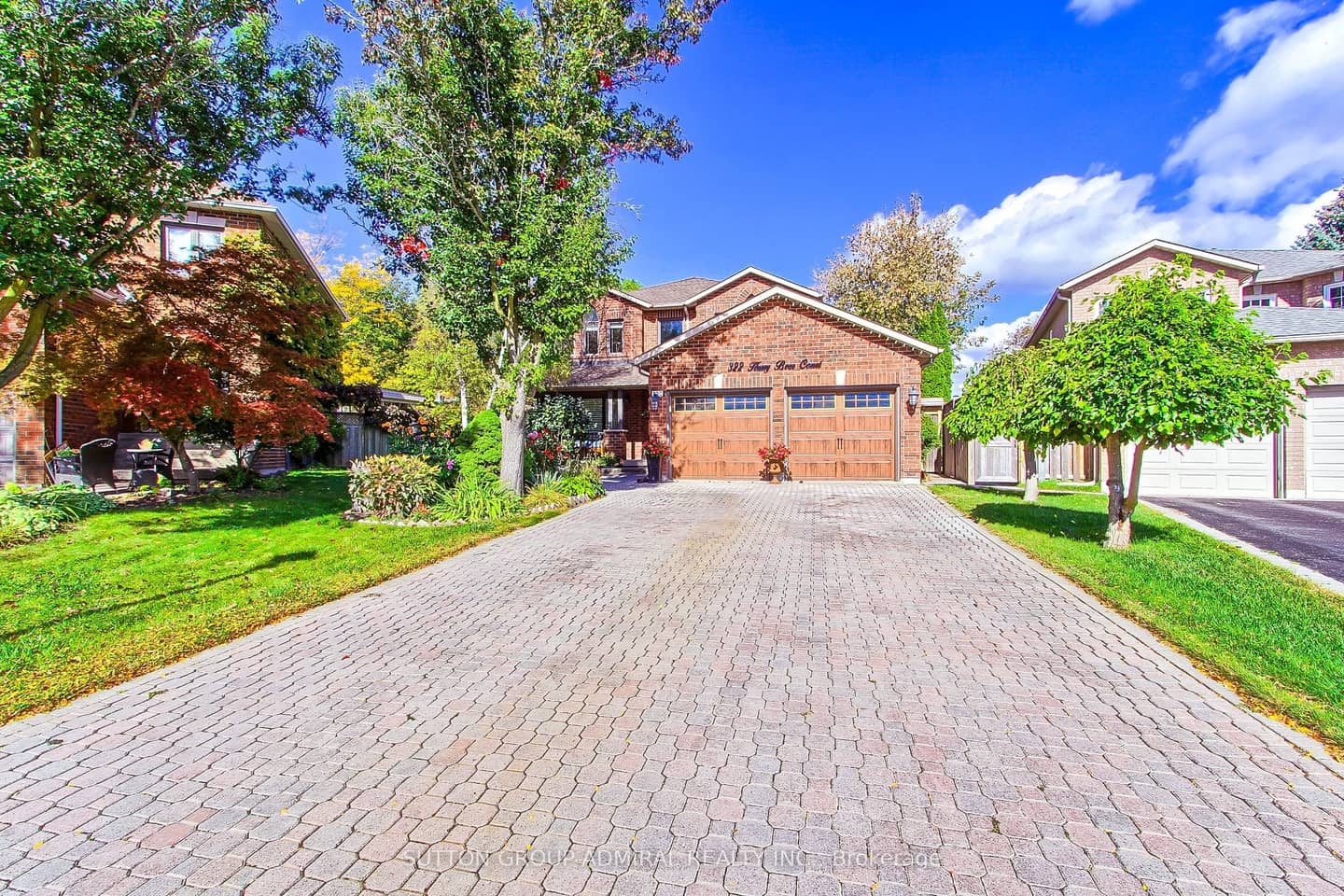 322 Harry Beer Court, Newmarket, ON L3Y 8M2