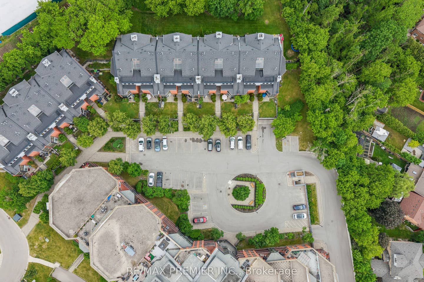 100 Arbors Lane TH 8, Vaughan, ON L4L 7G4