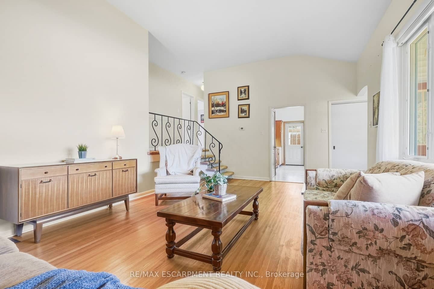 1267 Dunbar Road, Burlington, ON L7P 2K1