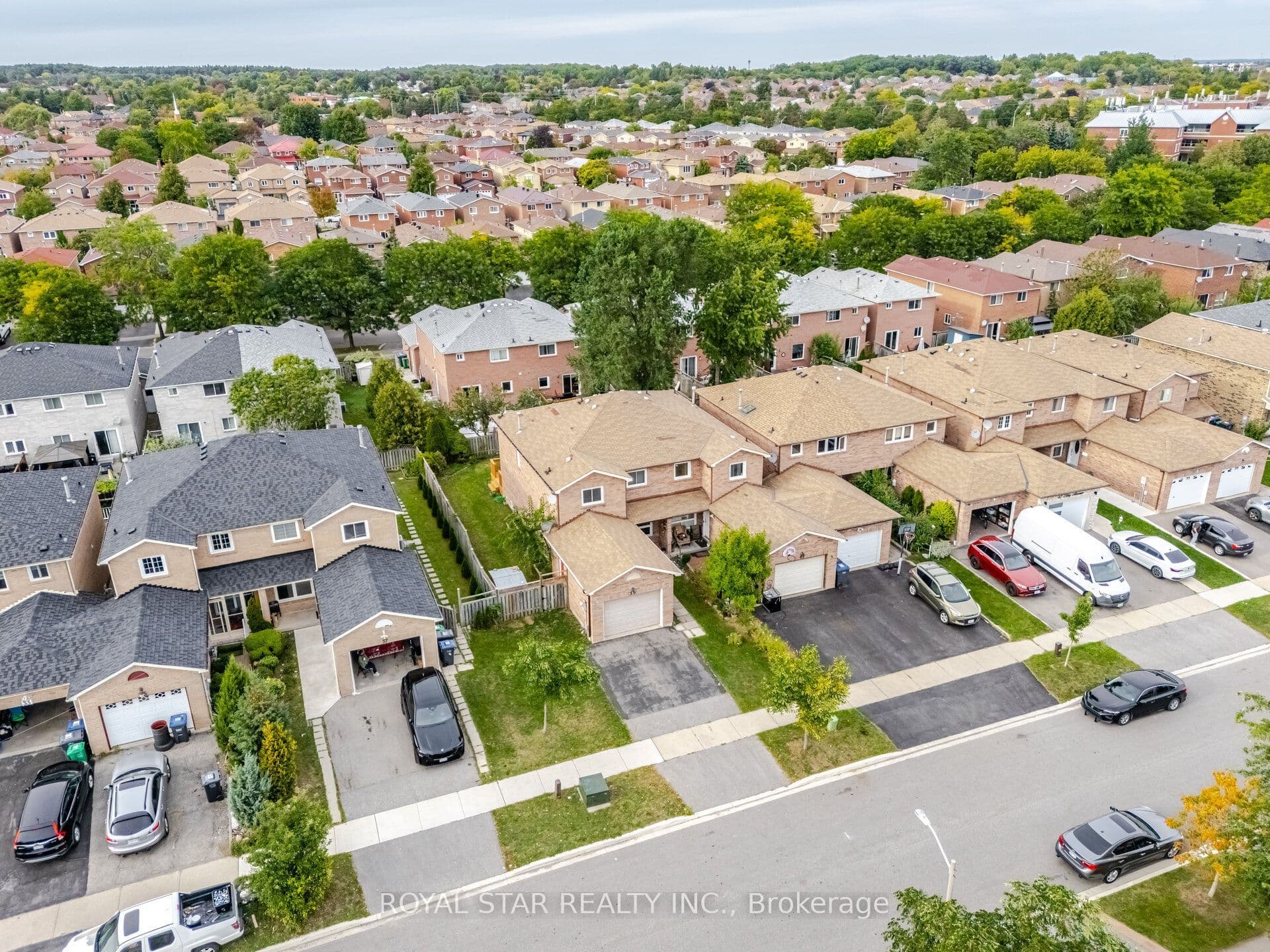 39 Ebby Avenue E, Brampton, ON L6Z 3T1
