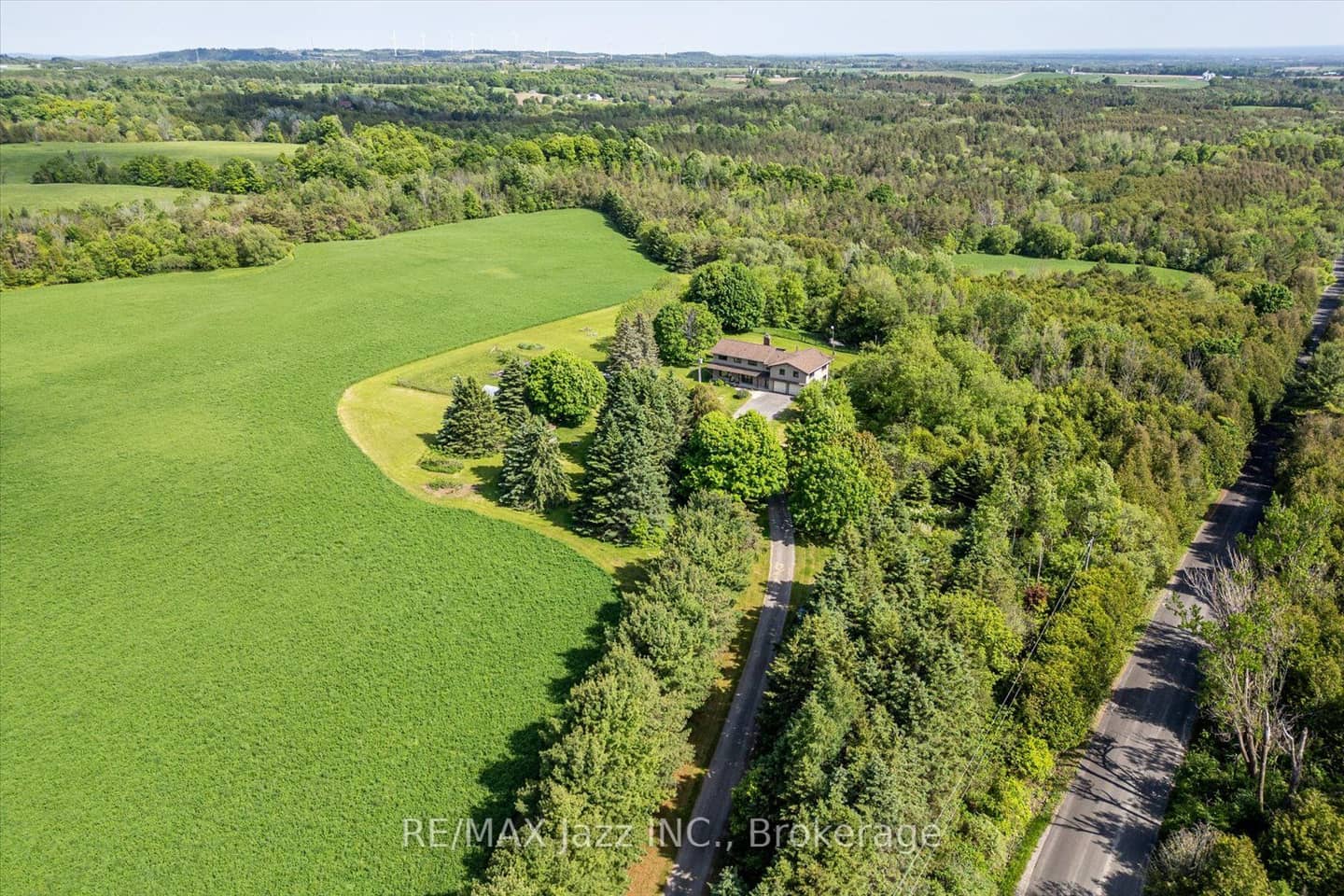 8733 Leskard Road, Clarington, ON L0B 1M0