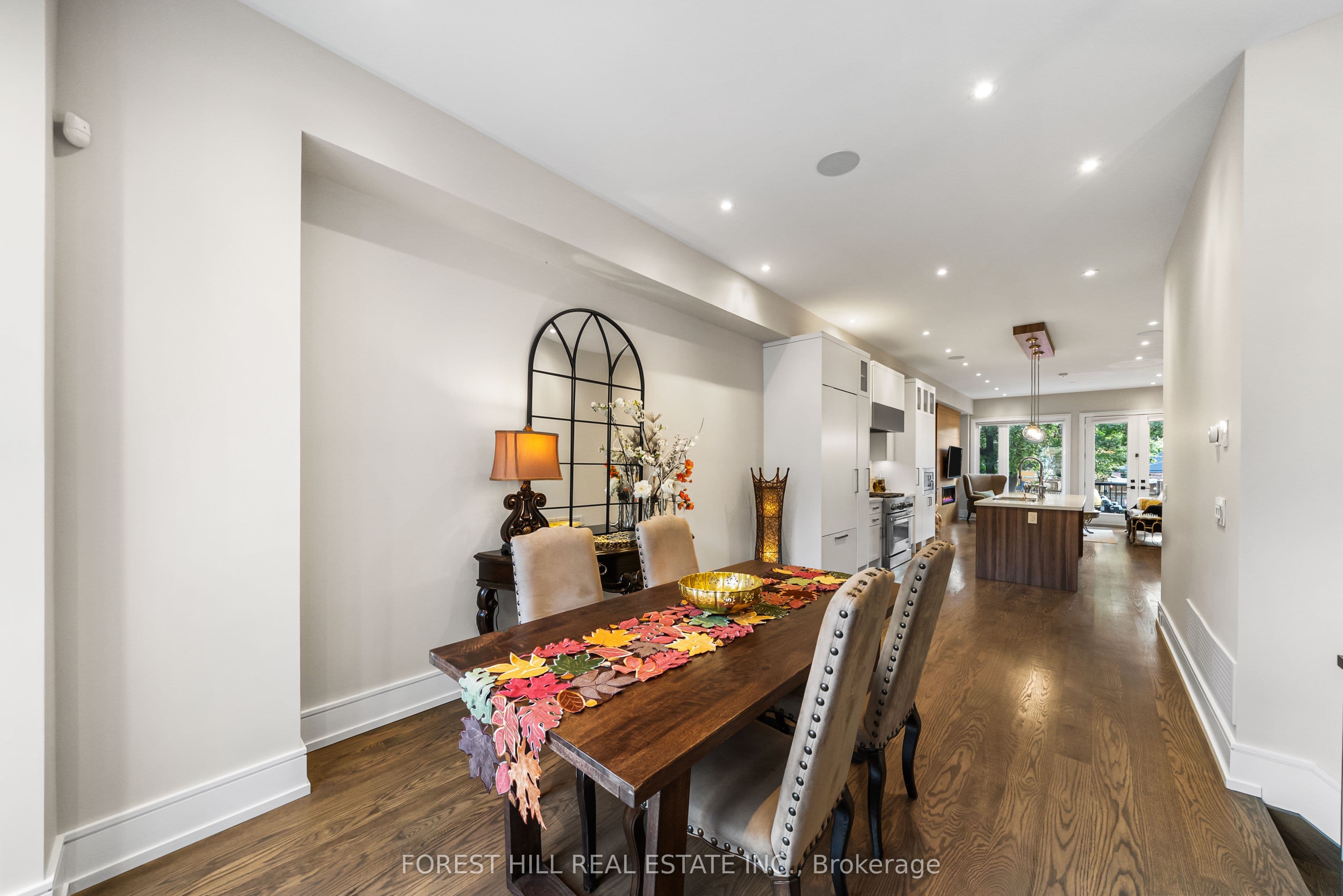 175 Ranleigh Avenue, Toronto, ON M4N 1X3