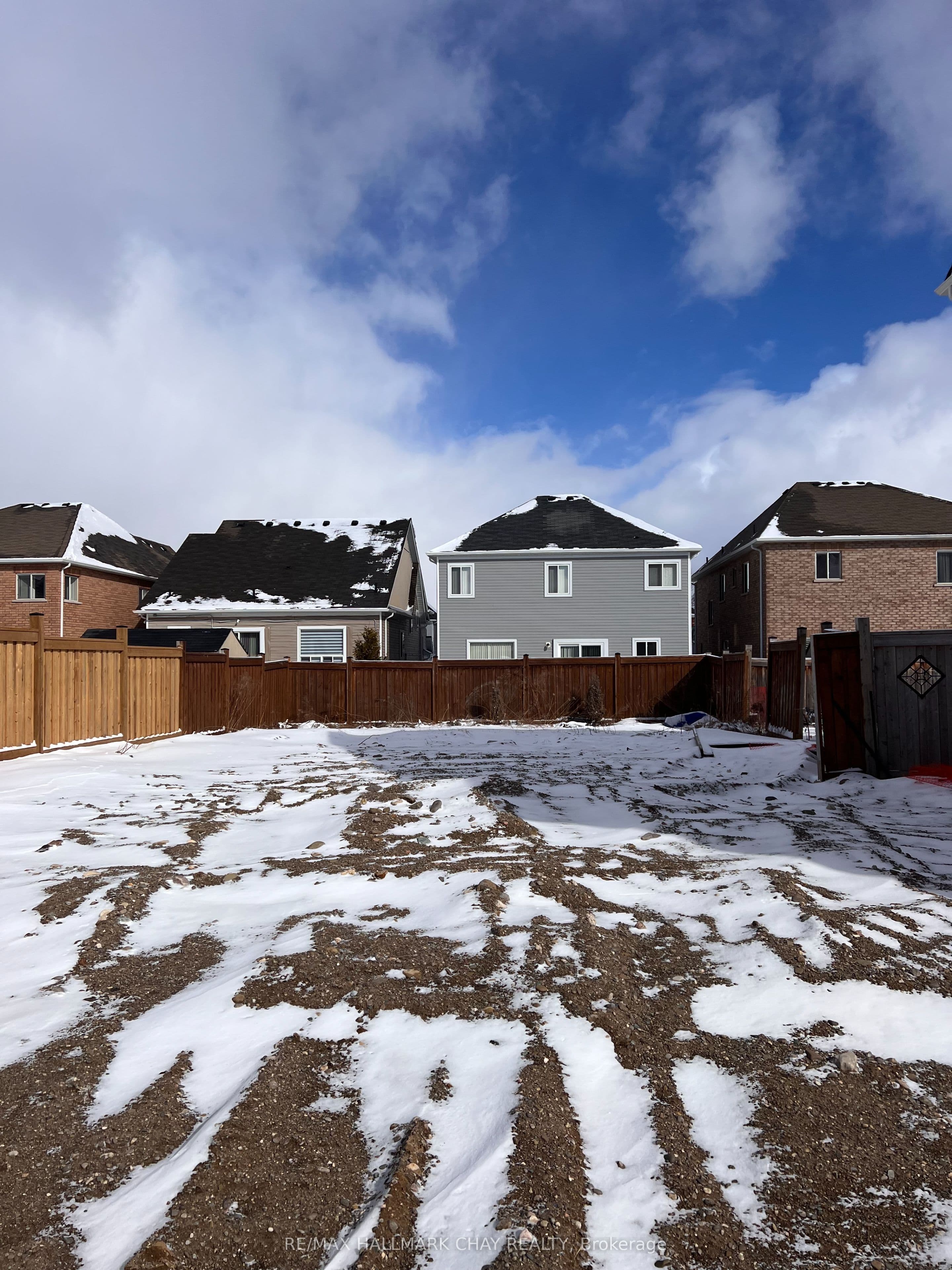 837 O'Reilly Crescent, Shelburne, ON L9V 2S7