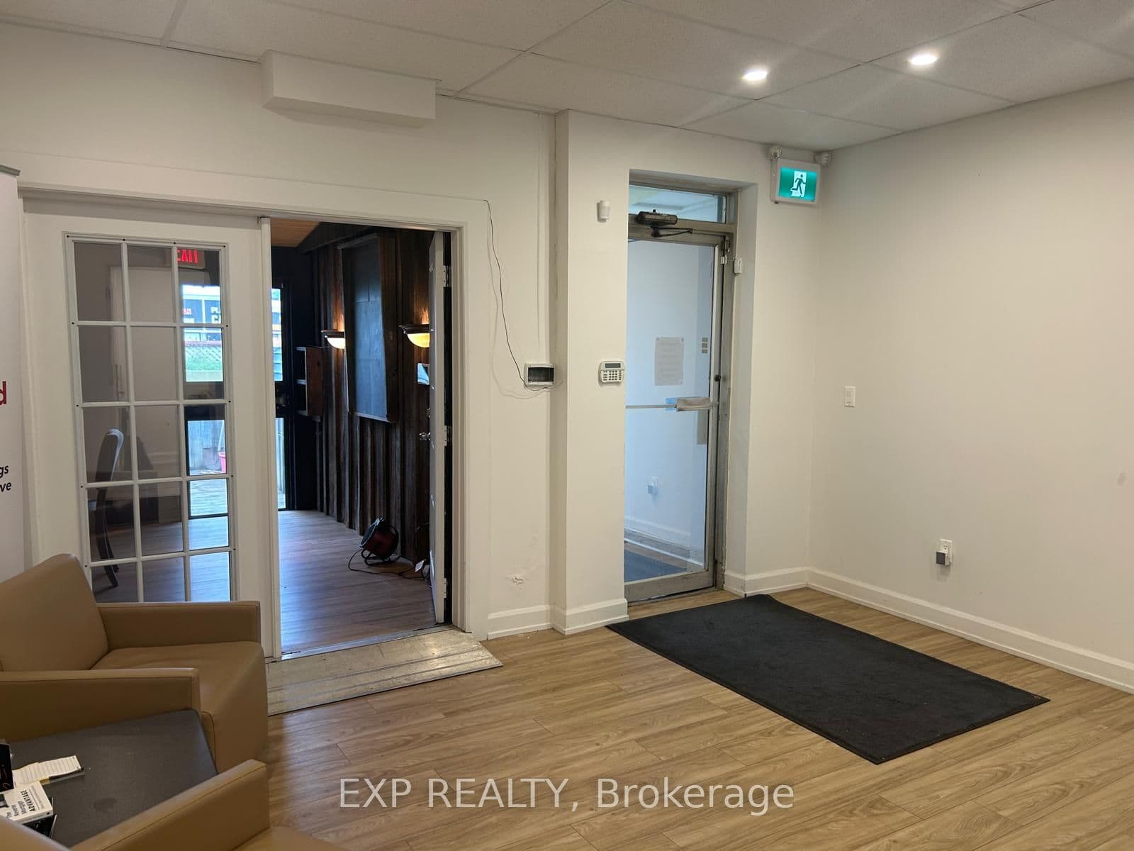 1665 Bank Street Office 1, Hunt Club - South Keys and Area, ON K1V 7Z2