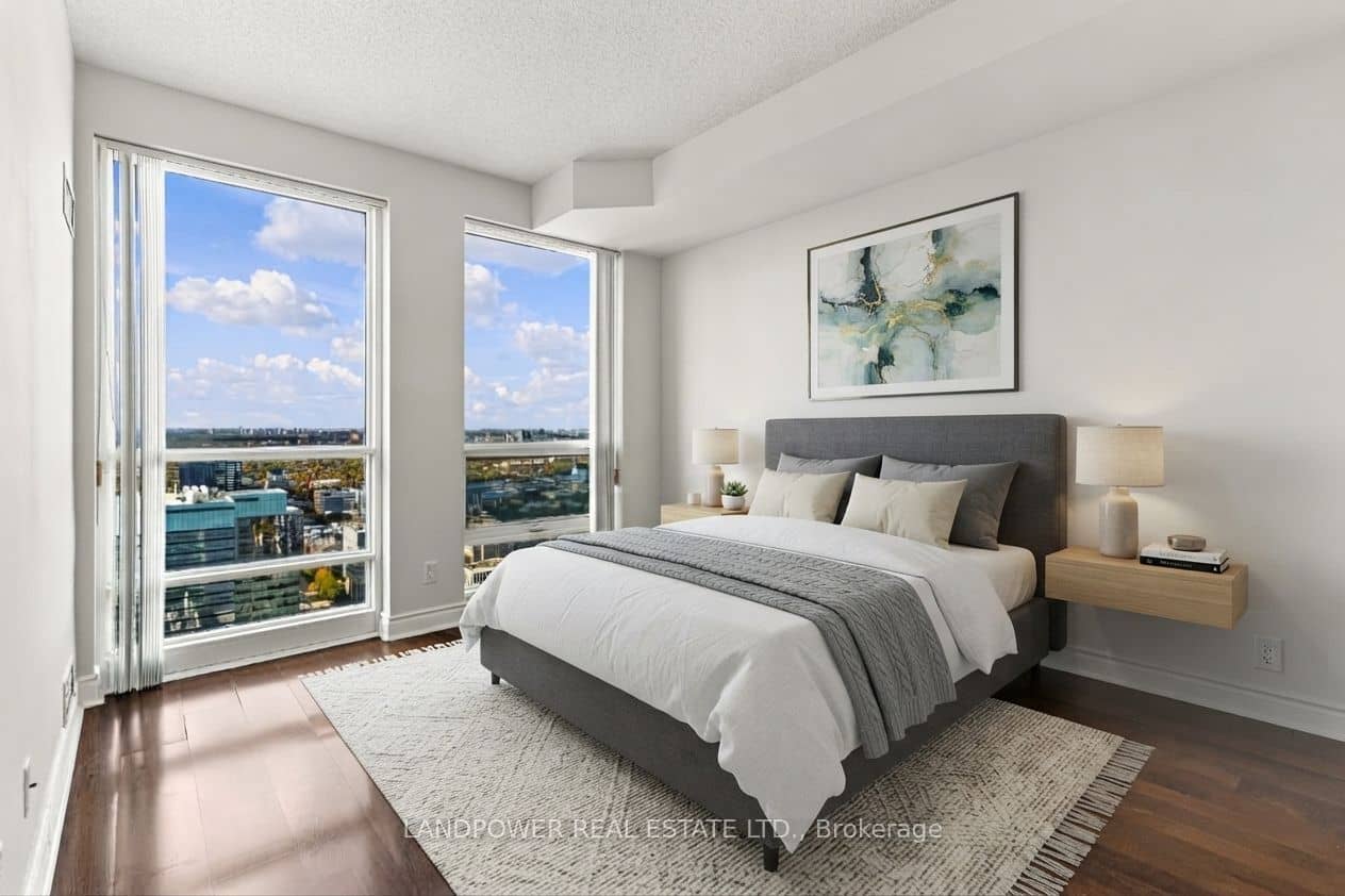 763 Bay Street 4908, Toronto, ON M5G 2R3