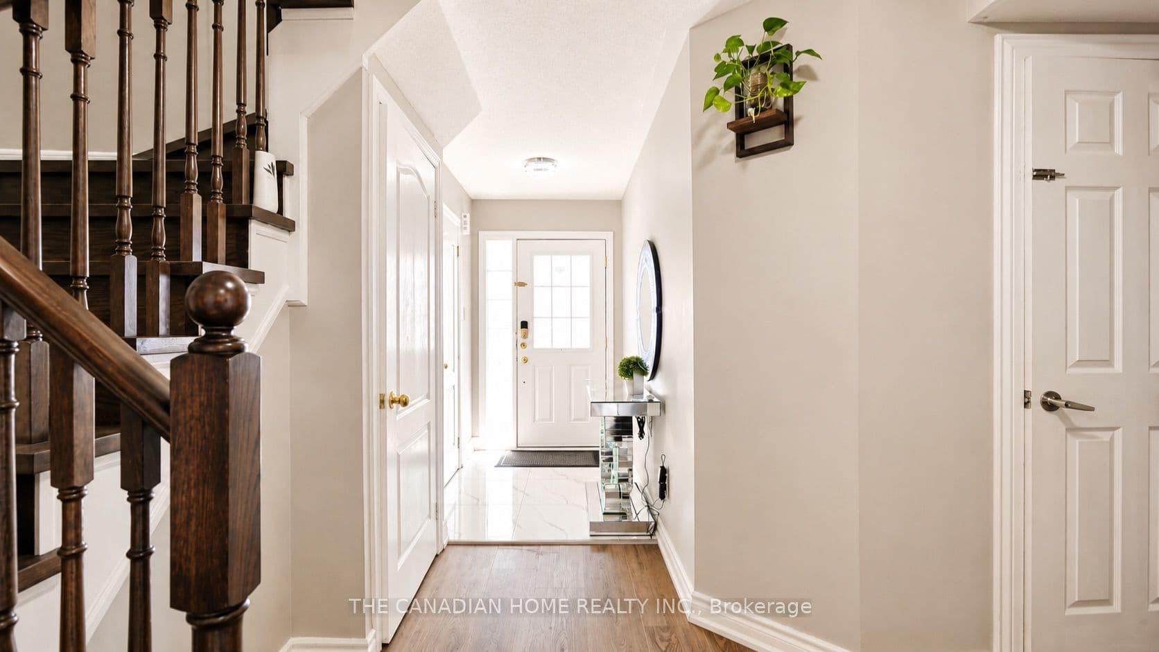 124 Tomabrook Crescent, Brampton, ON L6R 0V5