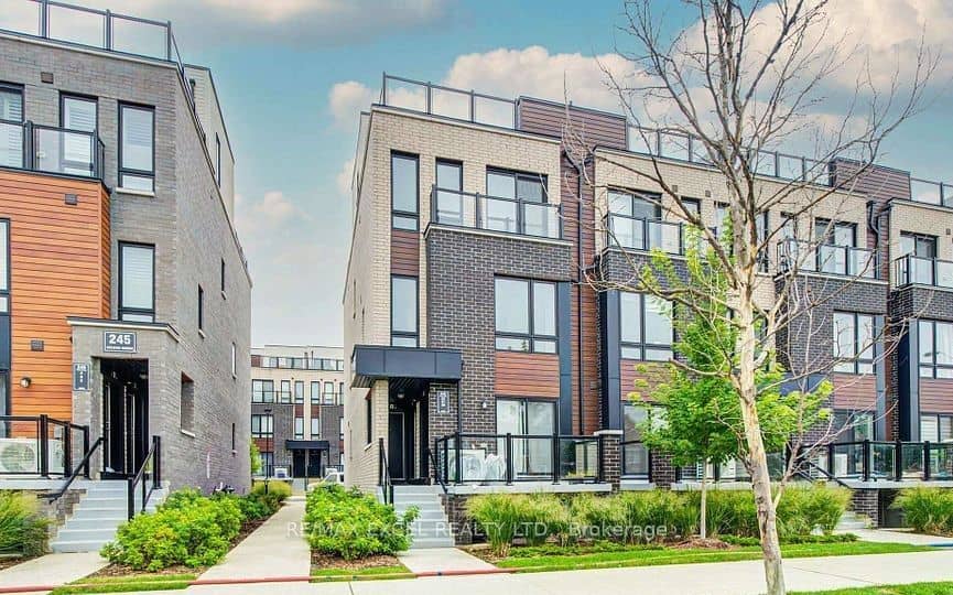 235 Mclevin Avenue 05, Toronto, ON M1B 0E8