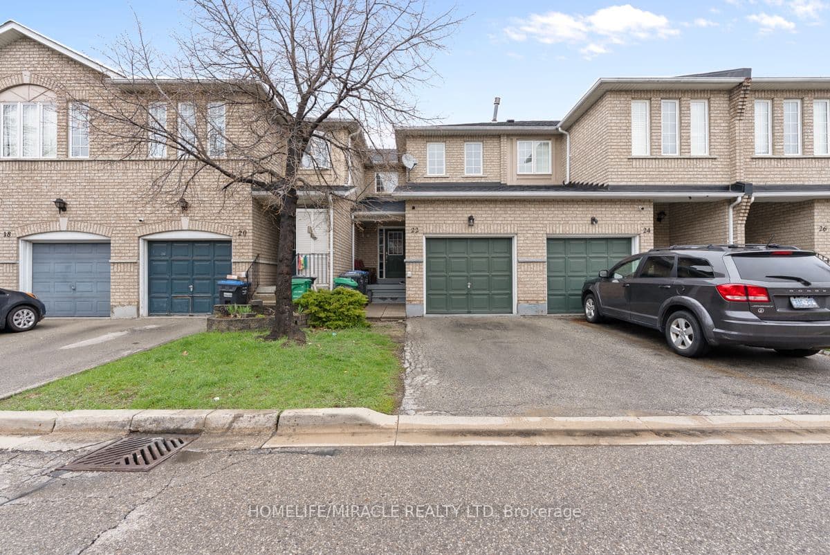 7115 Rexwood Road 22, Mississauga, ON L4T 4L3