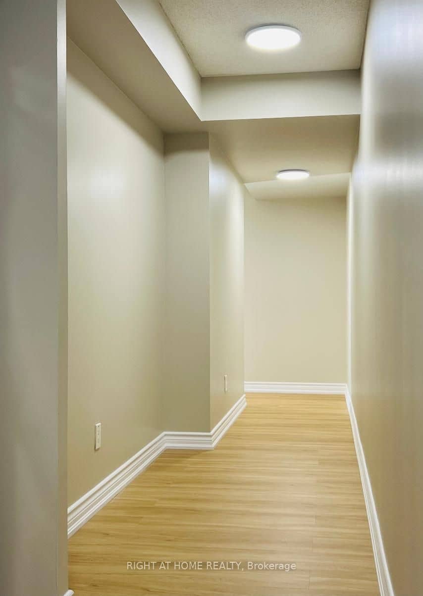 4090 Living Arts Drive 607, Mississauga, ON L5B 4M8