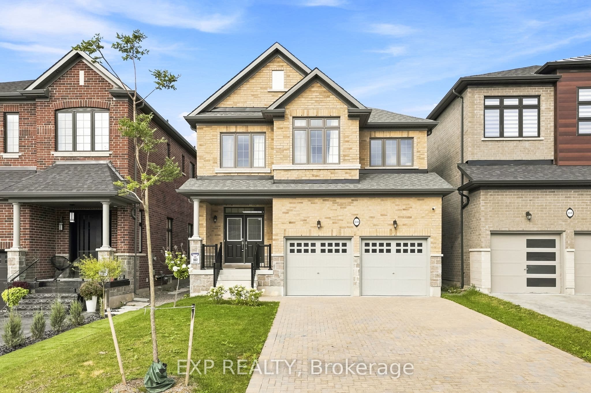 2144 Hallandale Street, Oshawa, ON L1L 0T8