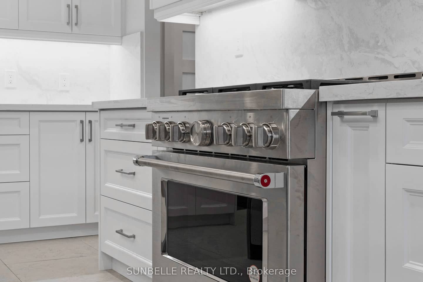 30 Archibald Road, King, ON L7B 0E5