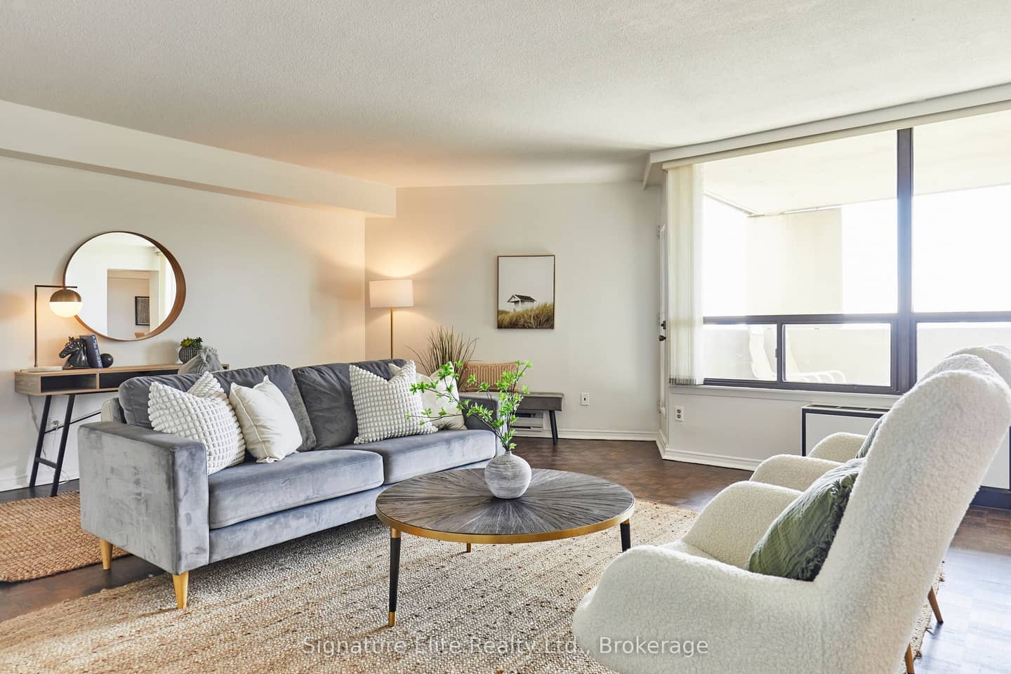 296 Mill Road E8, Toronto, ON M9C 4X8