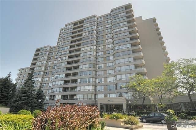 11 Townsgate Drive 1002, Vaughan, ON L4J 8G4