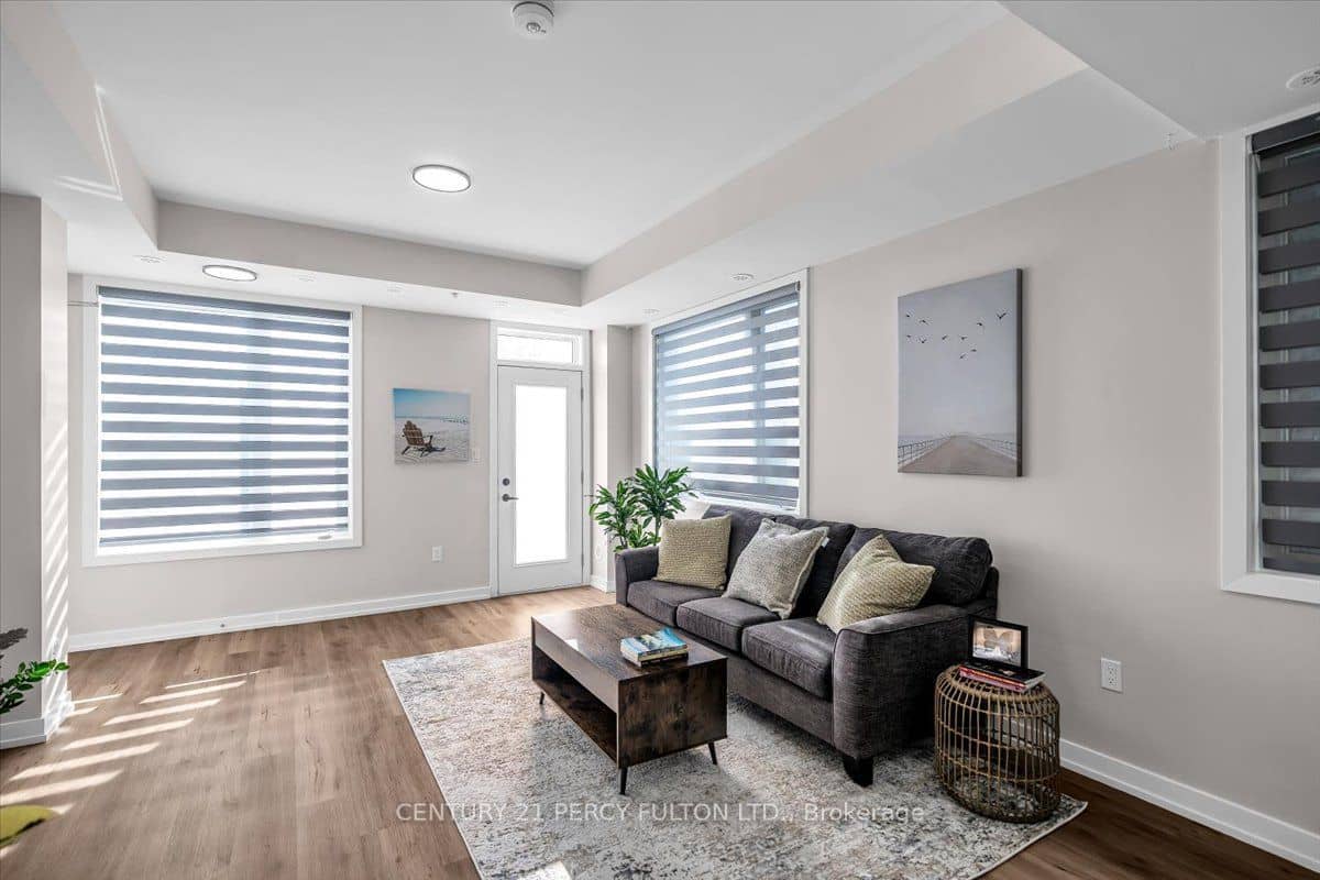 1555 Kingston Road Pickering On Road 207, Pickering, ON L1V 0E9