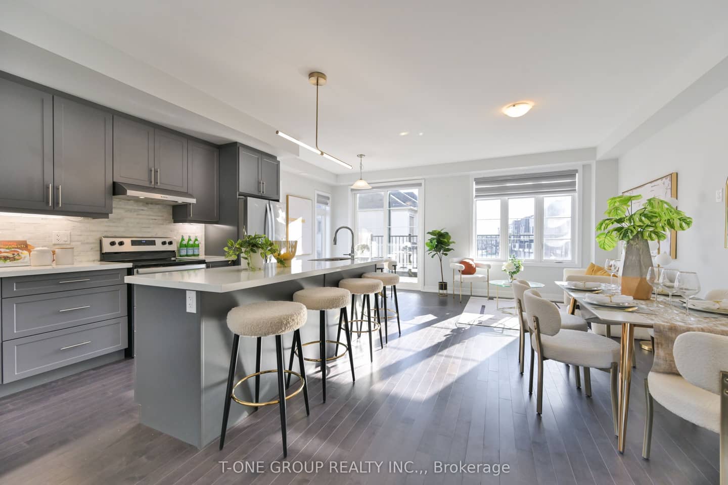 9654 Kennedy Road, Markham, ON L6C 3J7