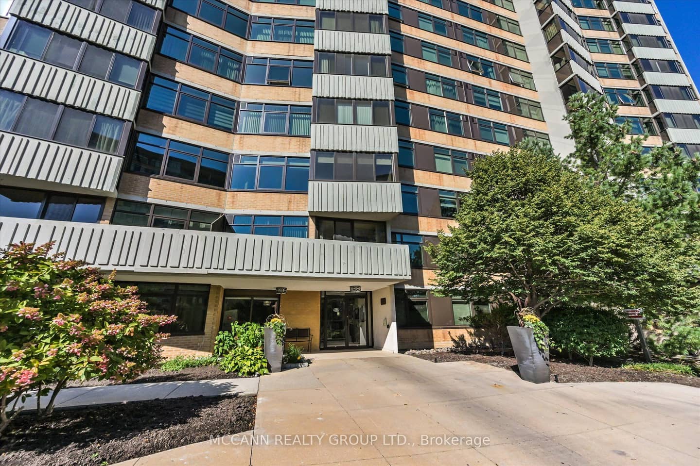 1201 Steeles Avenue W 602, Toronto, ON M2R 3K1