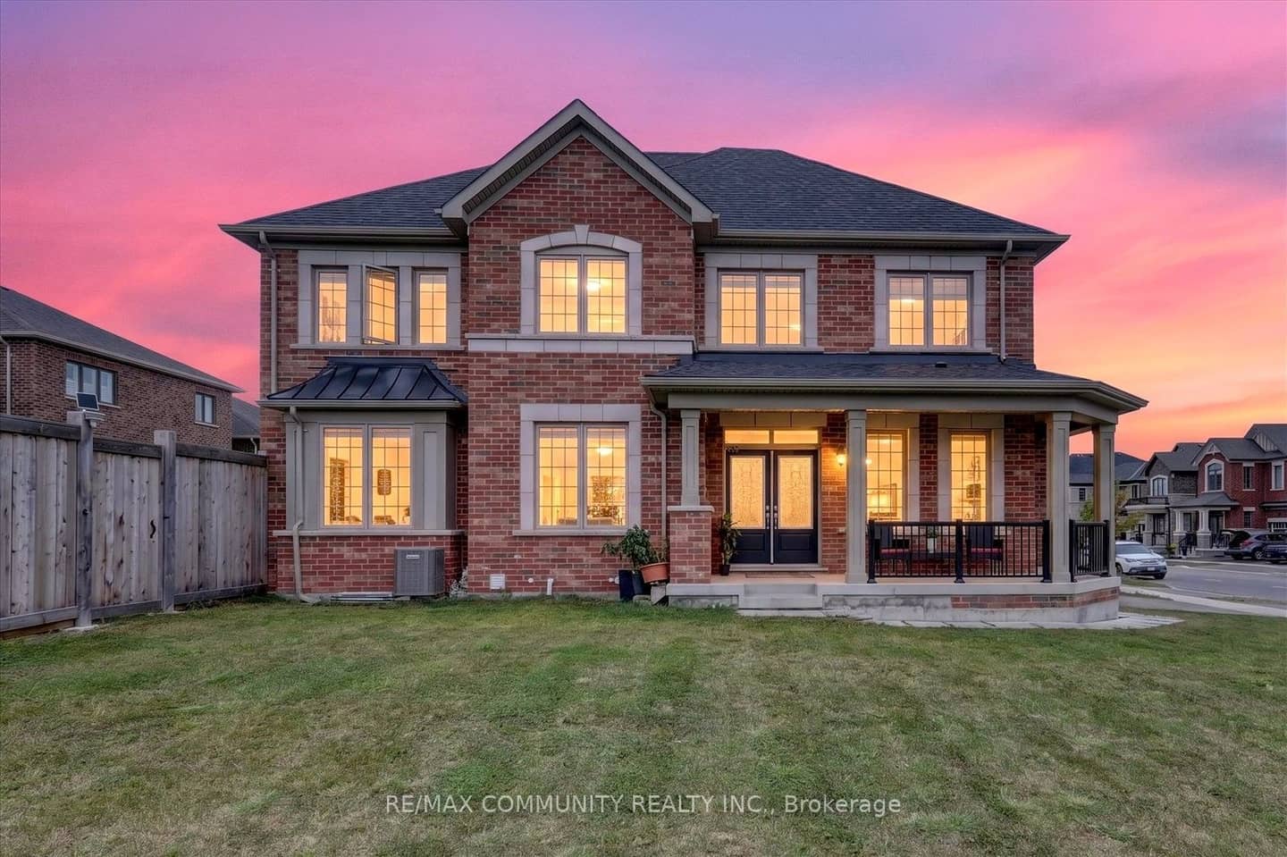 3001 Hollyberry Trail, Pickering, ON L1X 0N5