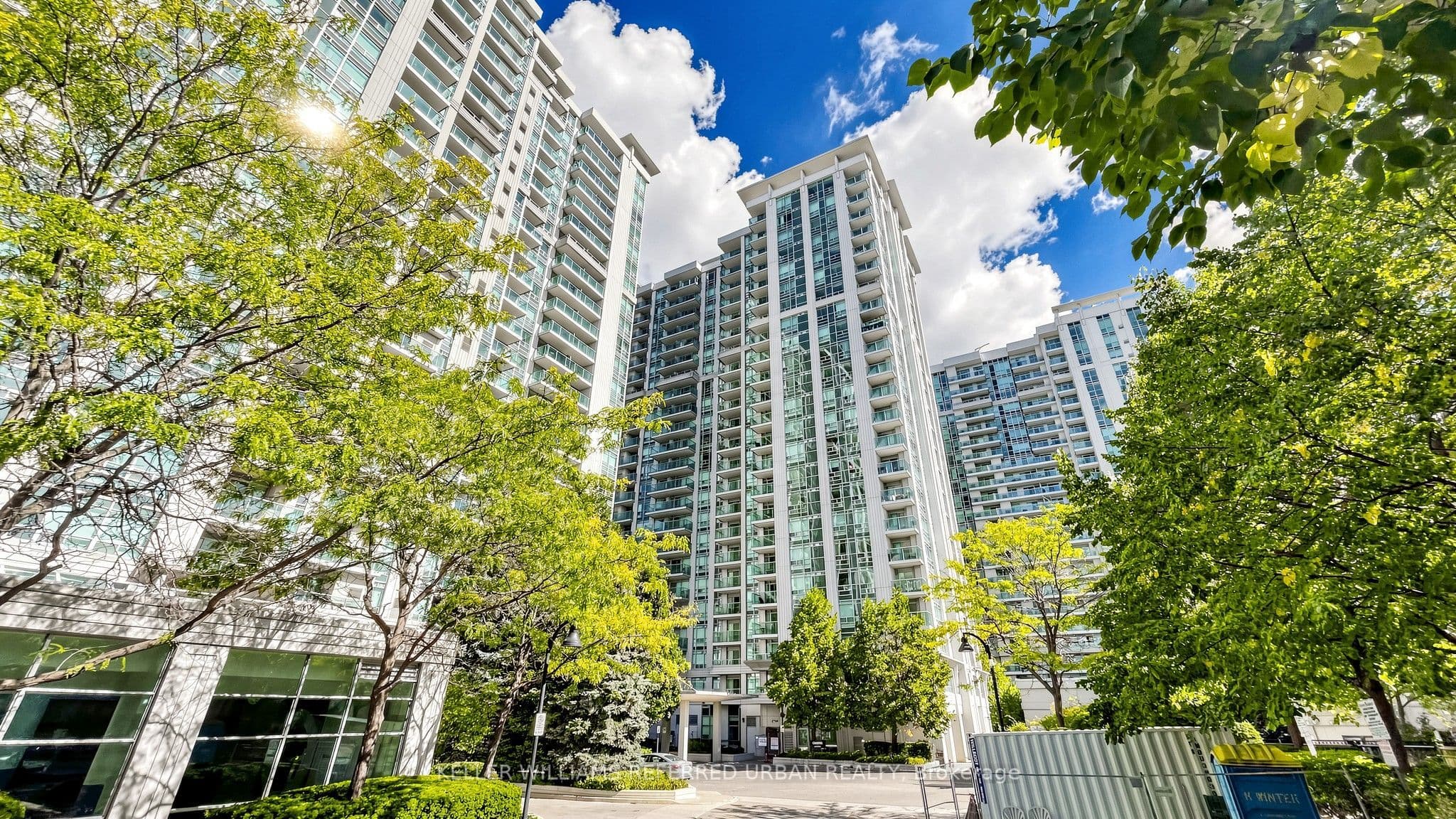 35 Bales Avenue 511, Toronto, ON M2N 7L7