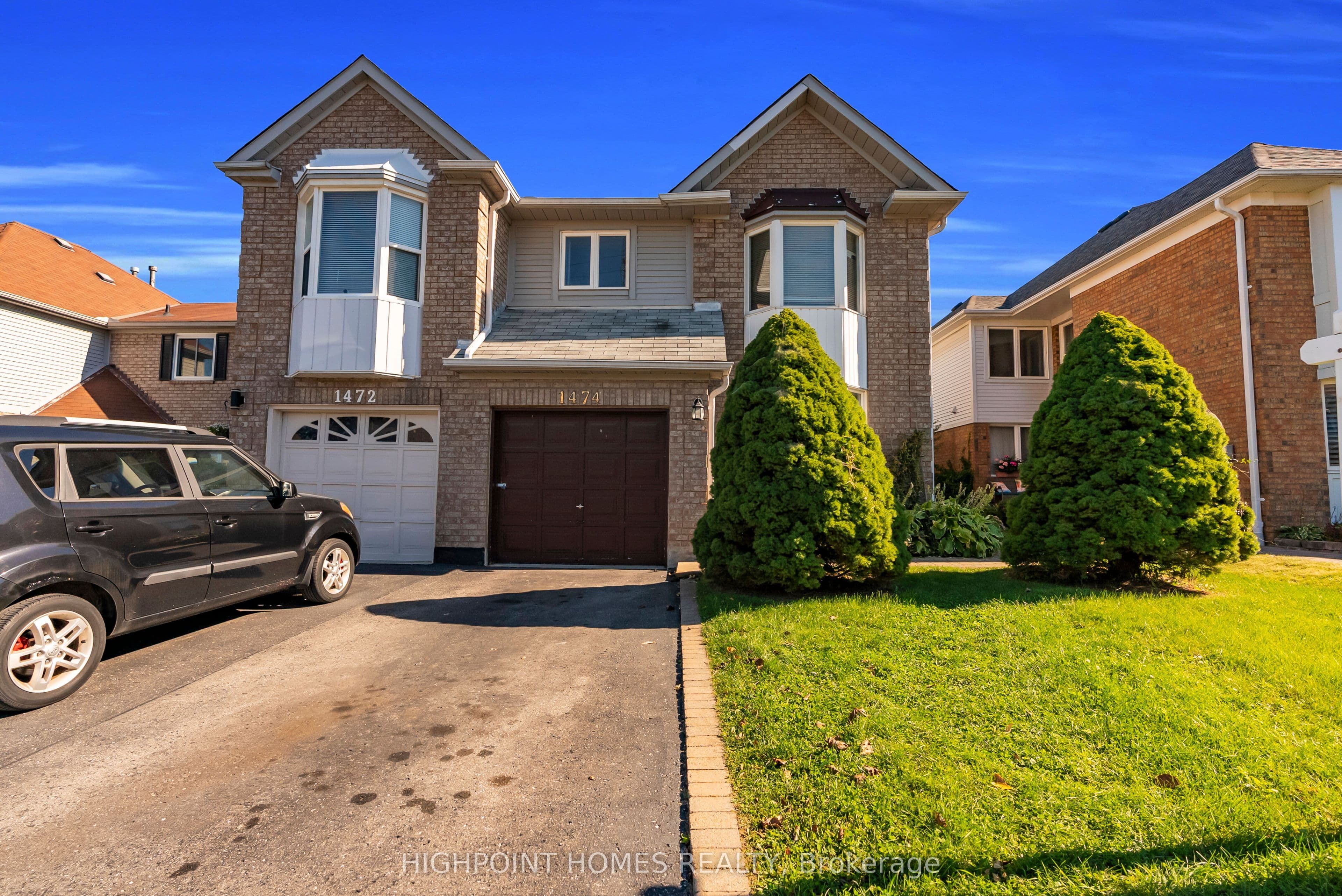 1474 Major Oaks Road, Pickering, ON L1X 2N6