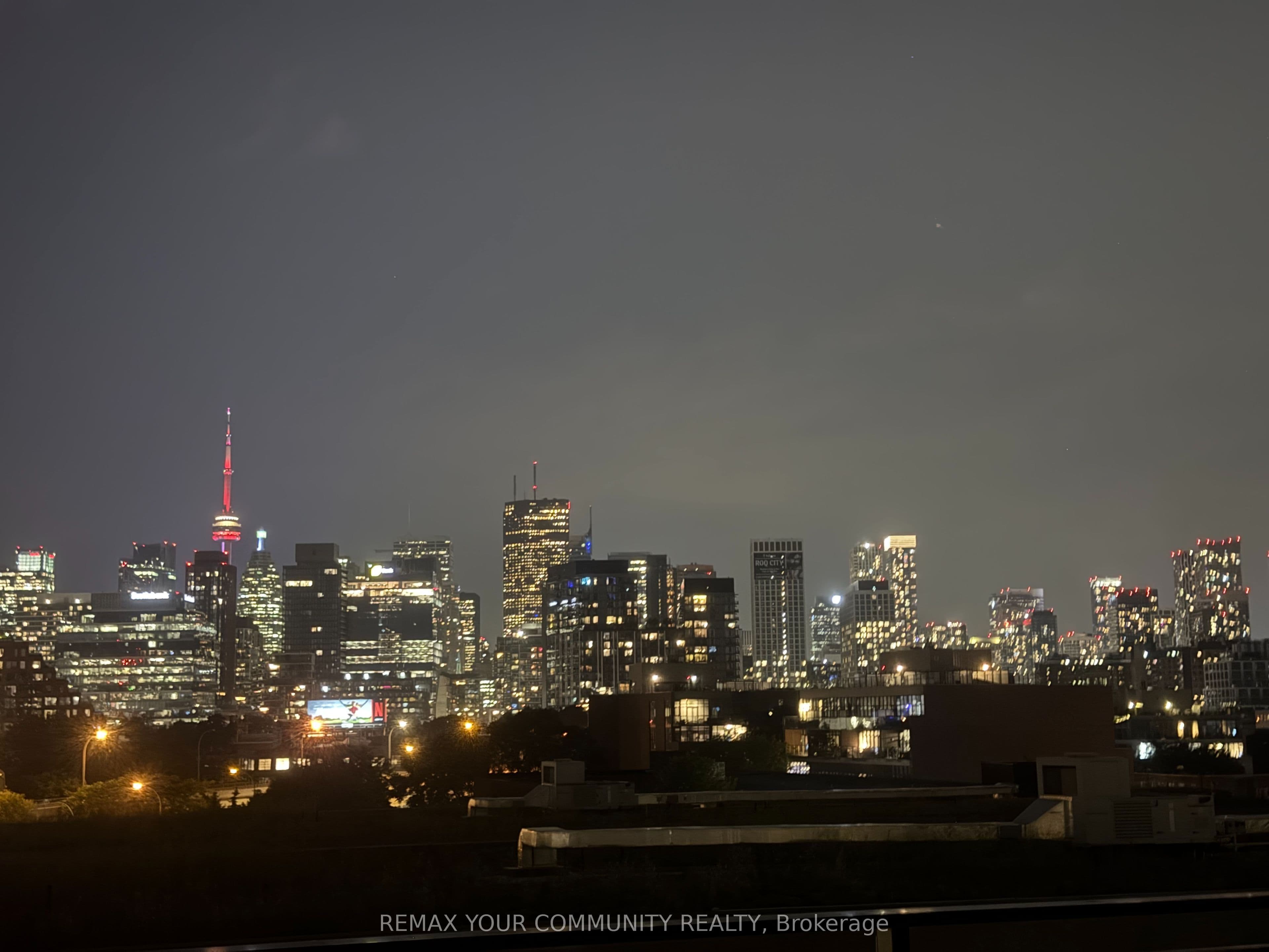 47 Lower River Street Ph33, Toronto, ON M5A 0G1