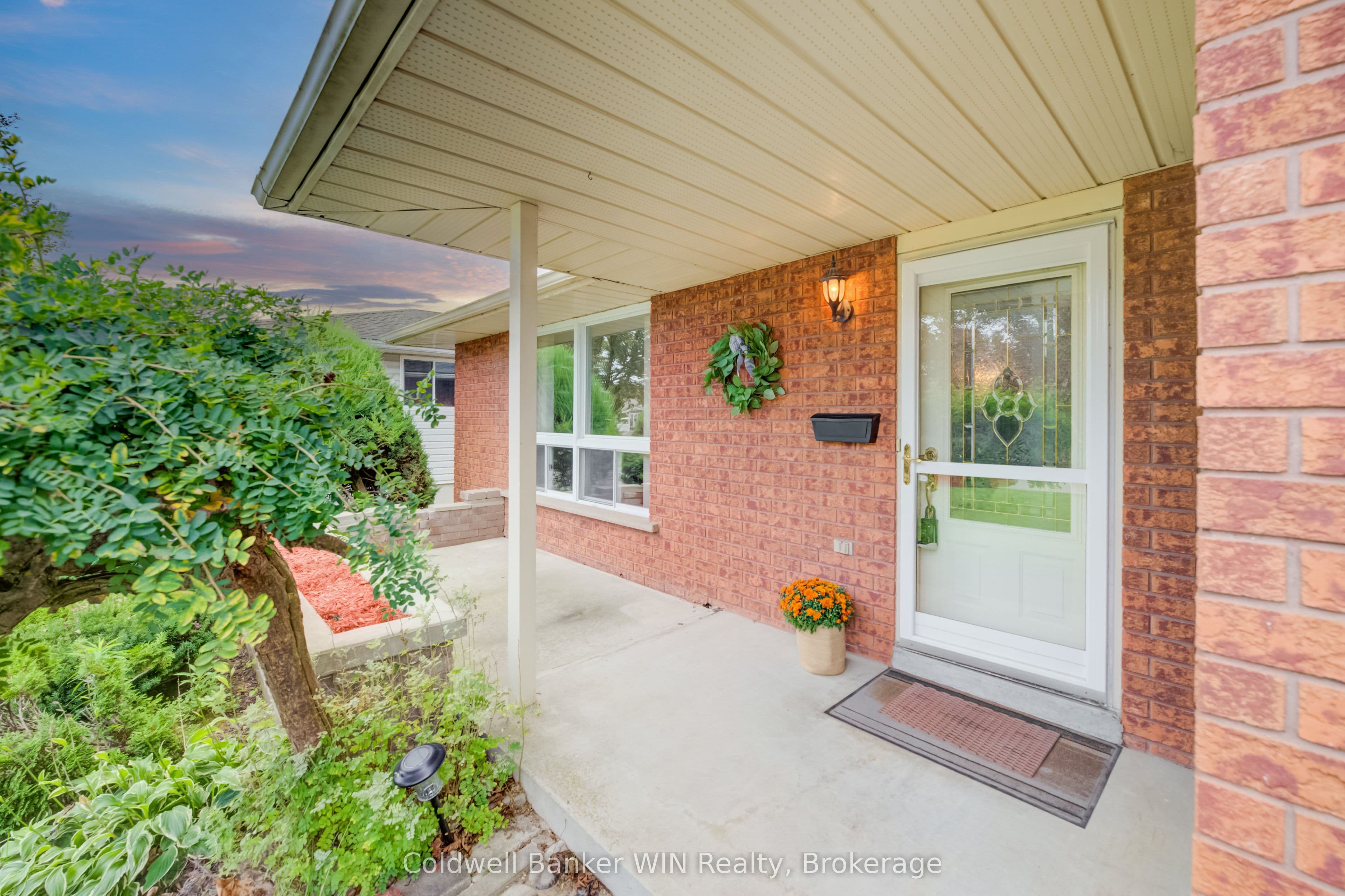 362 Birmingham Street E, Wellington North, ON N0G 2L2